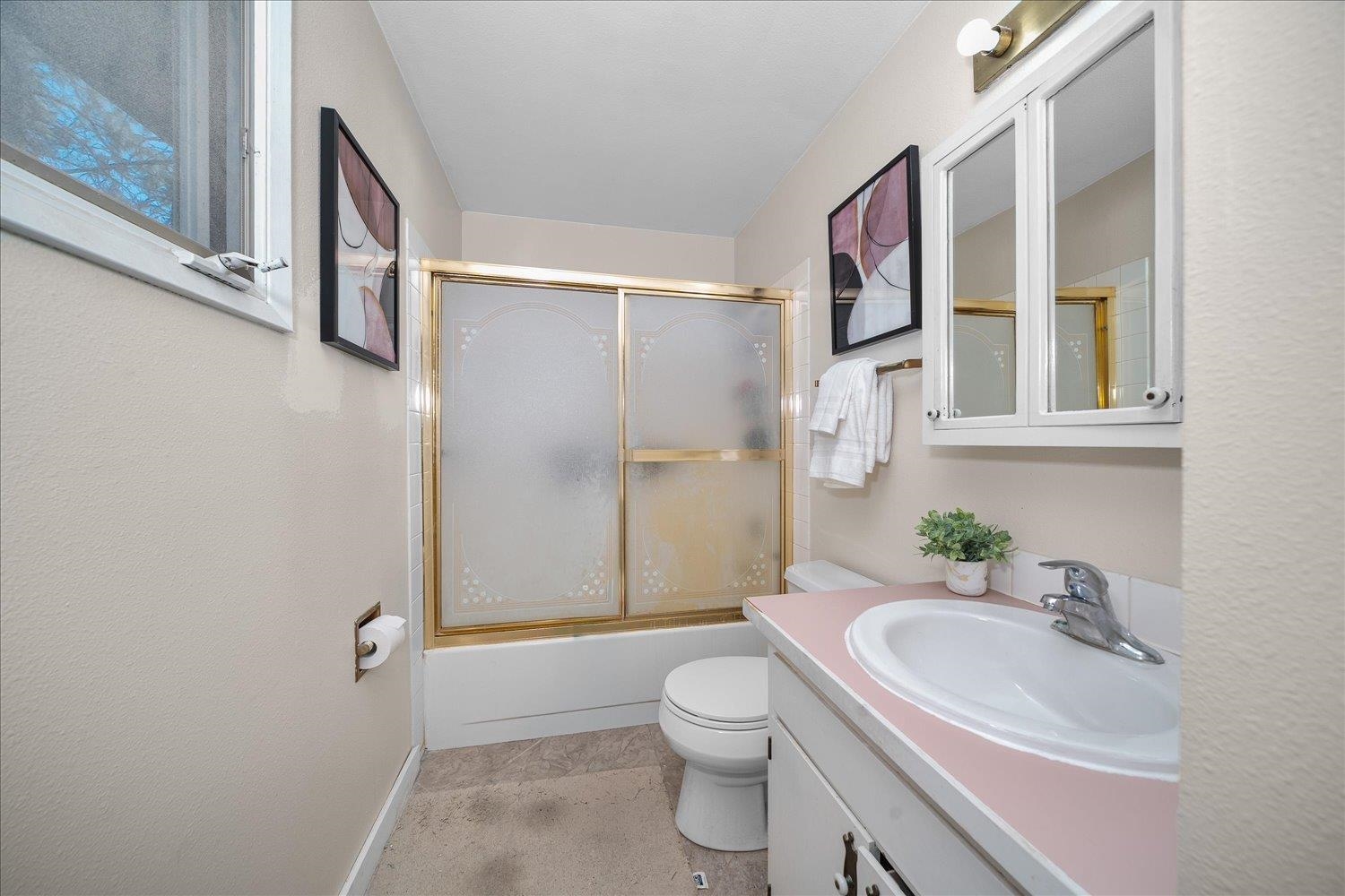 8018 N Normandie St - Photo 22