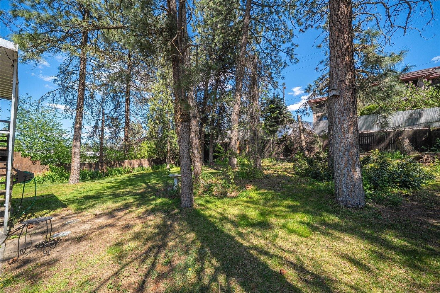 8018 N Normandie St - Photo 27