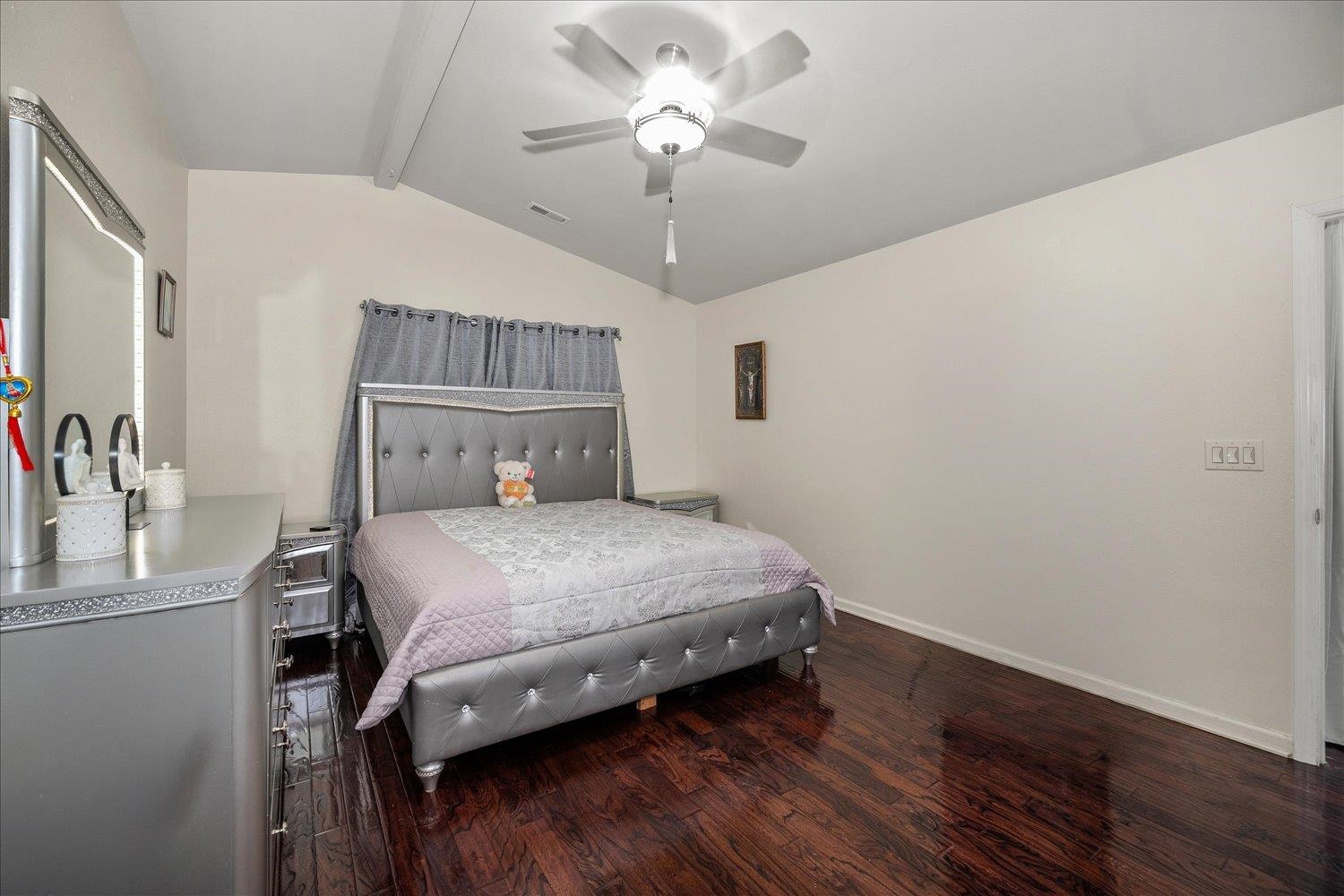 1515 E Beacon Ln - Photo 16