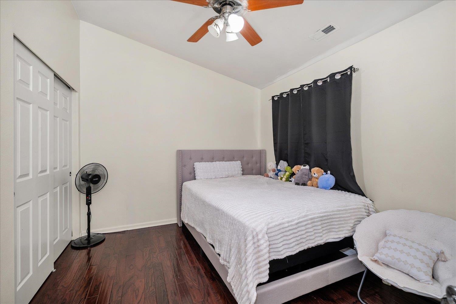 1515 E Beacon Ln - Photo 21