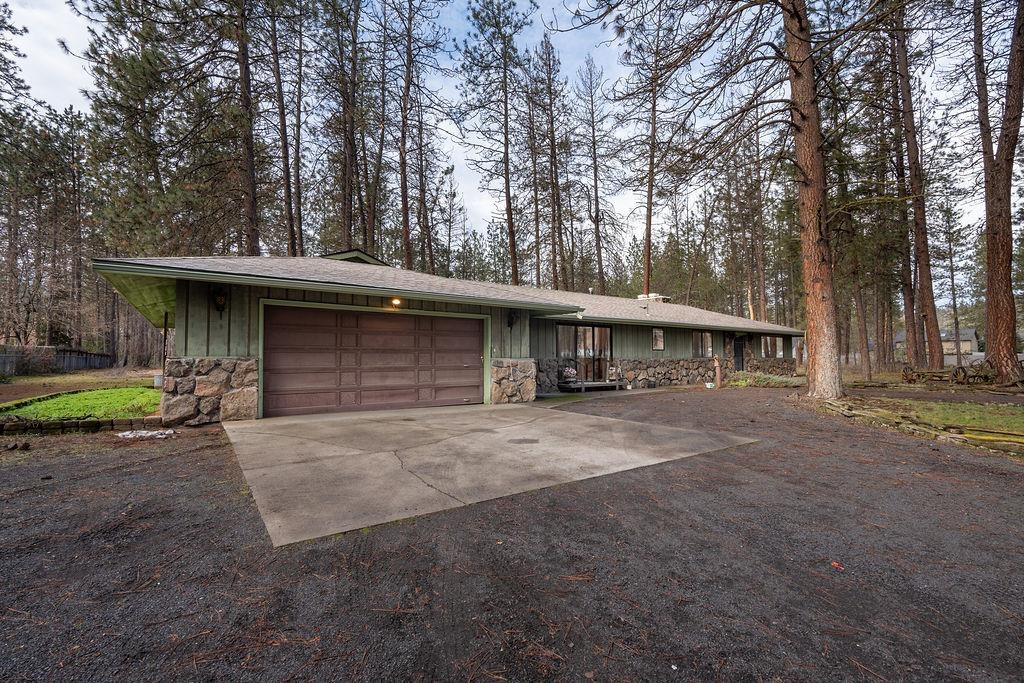 10203 N Nine Mile Rd - Photo 4