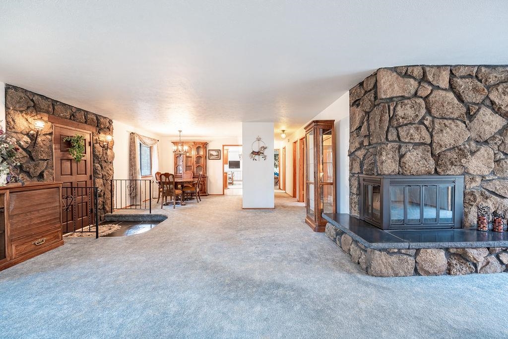 10203 N Nine Mile Rd - Photo 12