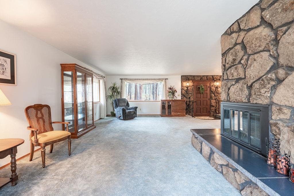 10203 N Nine Mile Rd - Photo 13
