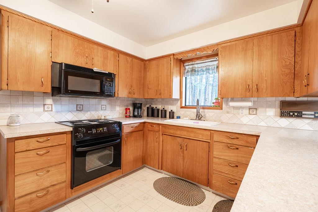 10203 N Nine Mile Rd - Photo 21