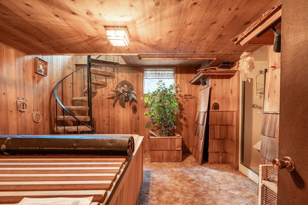 10203 N Nine Mile Rd - Photo 24