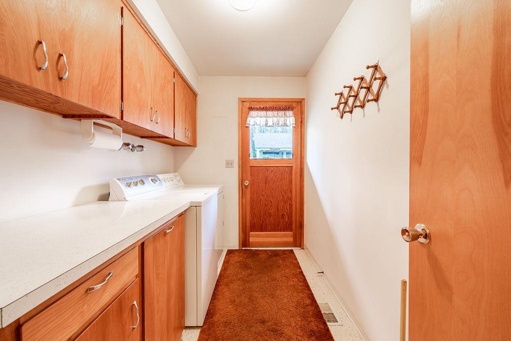 10203 N Nine Mile Rd - Photo 28