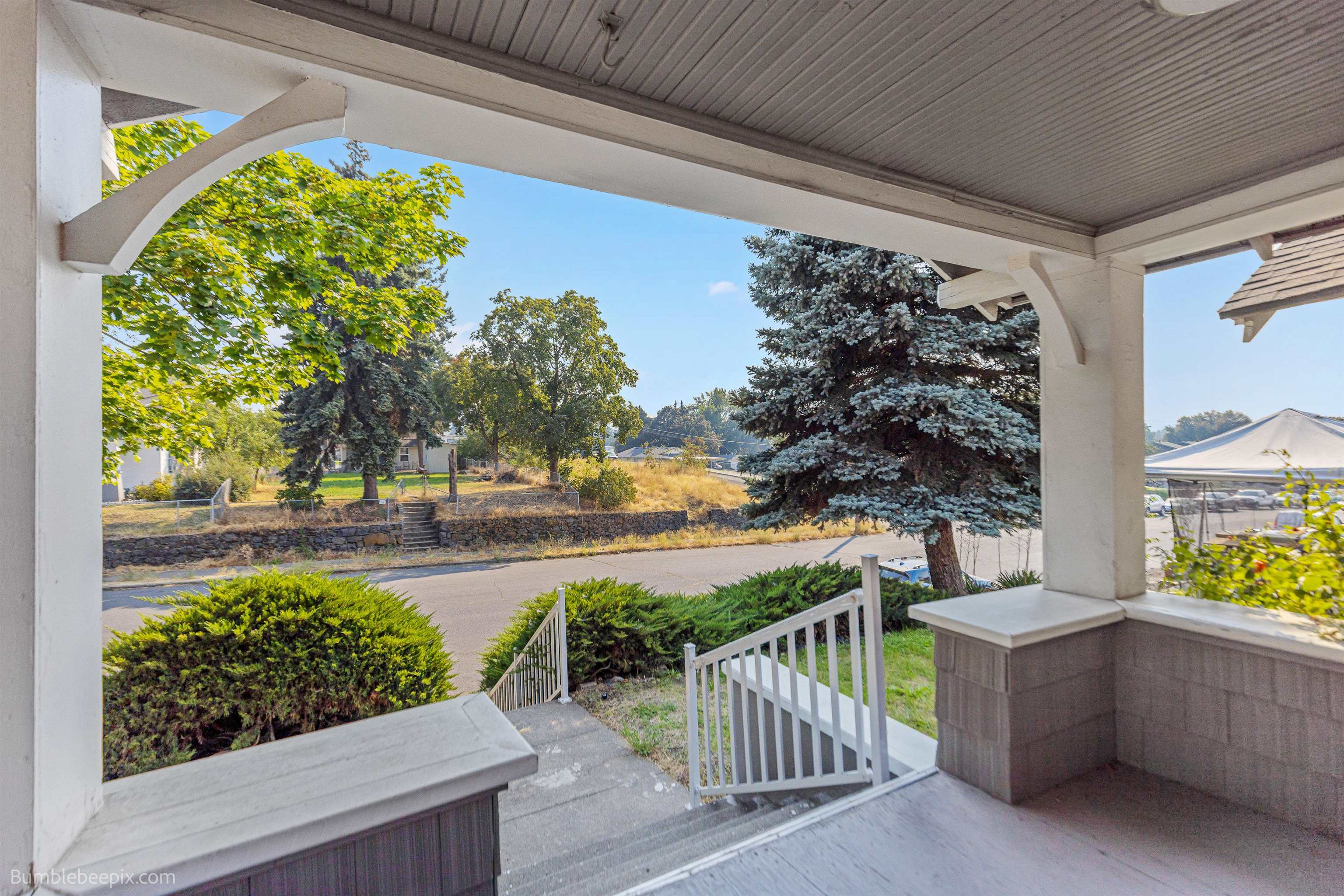 1807 E Boone Ave - Photo 3