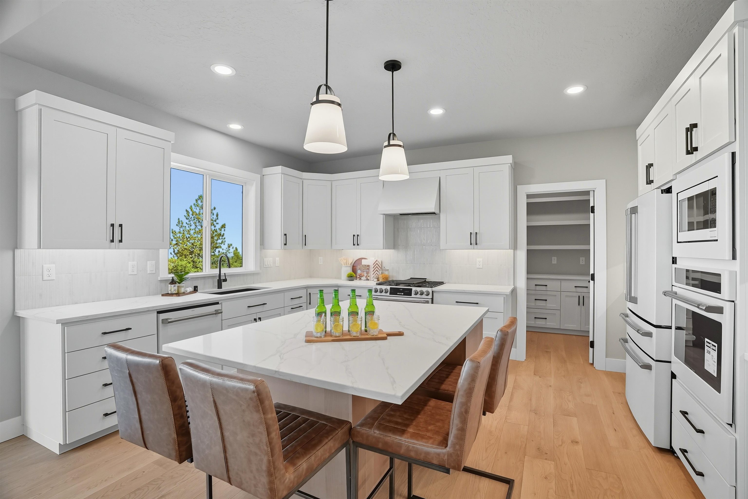 0 E 25th Ave - Photo 11