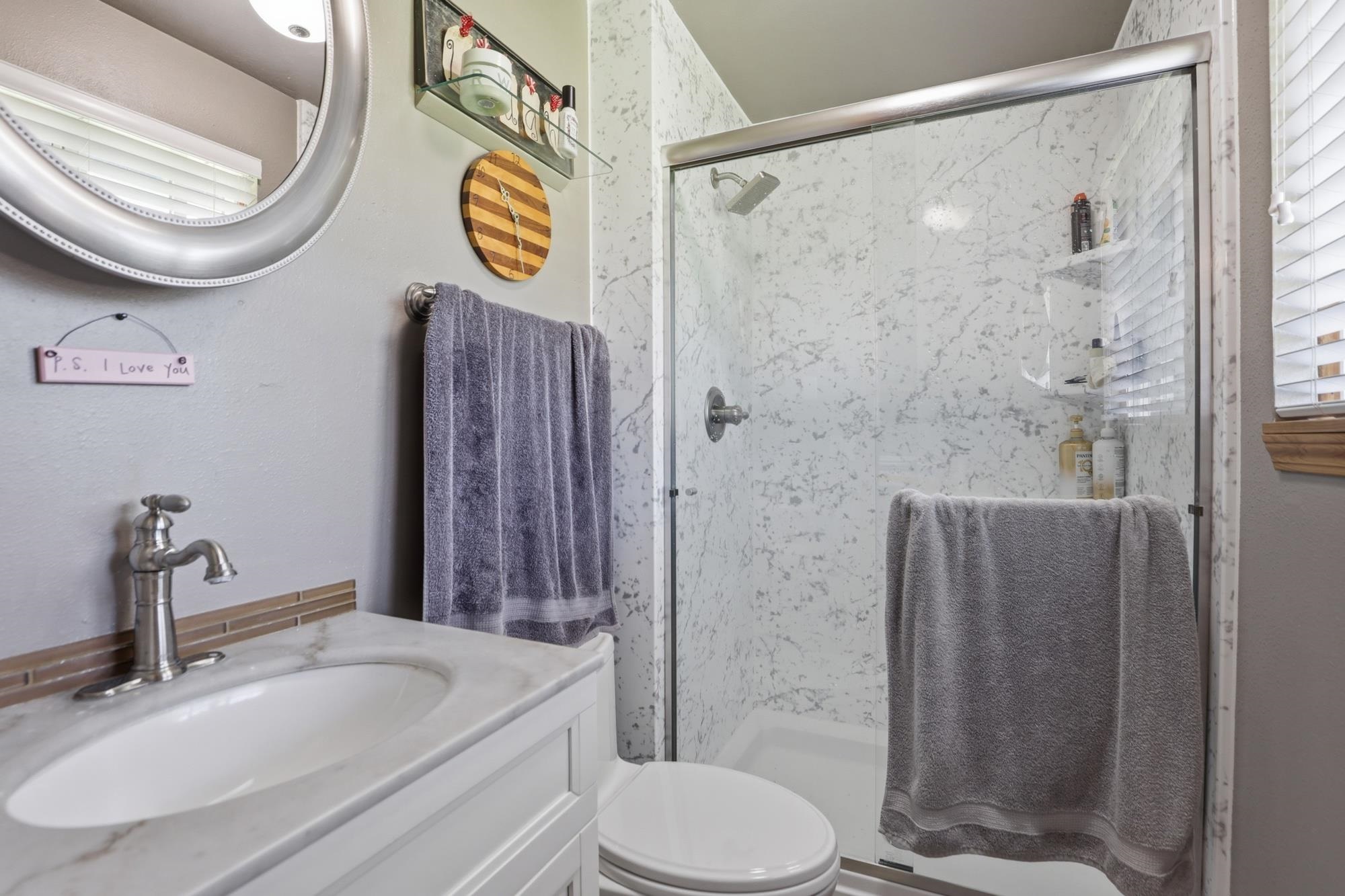 15619 E 14th Ave - Photo 17