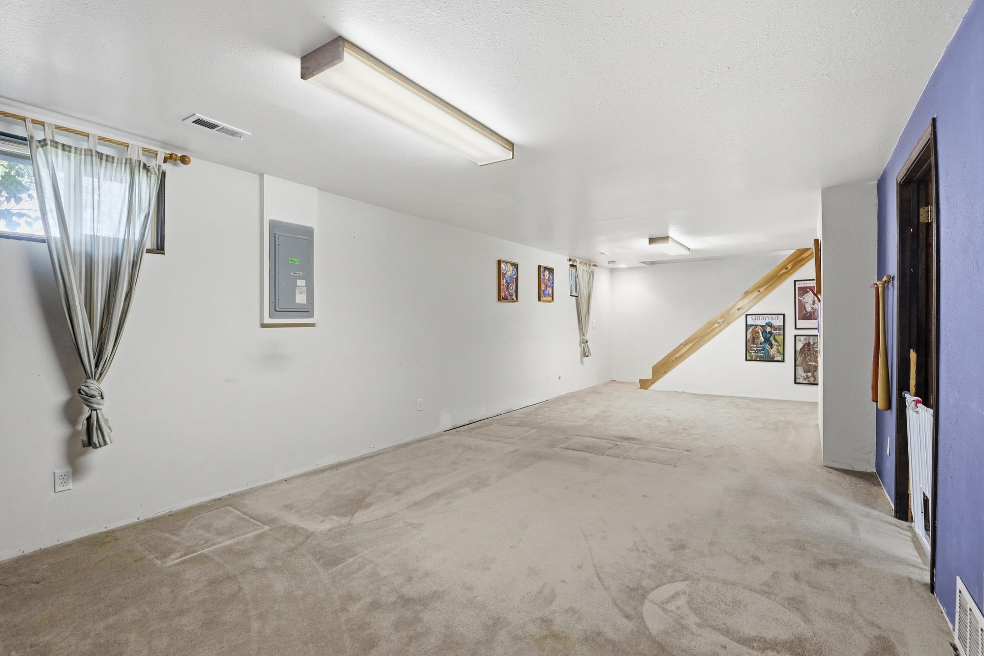 15619 E 14th Ave - Photo 22