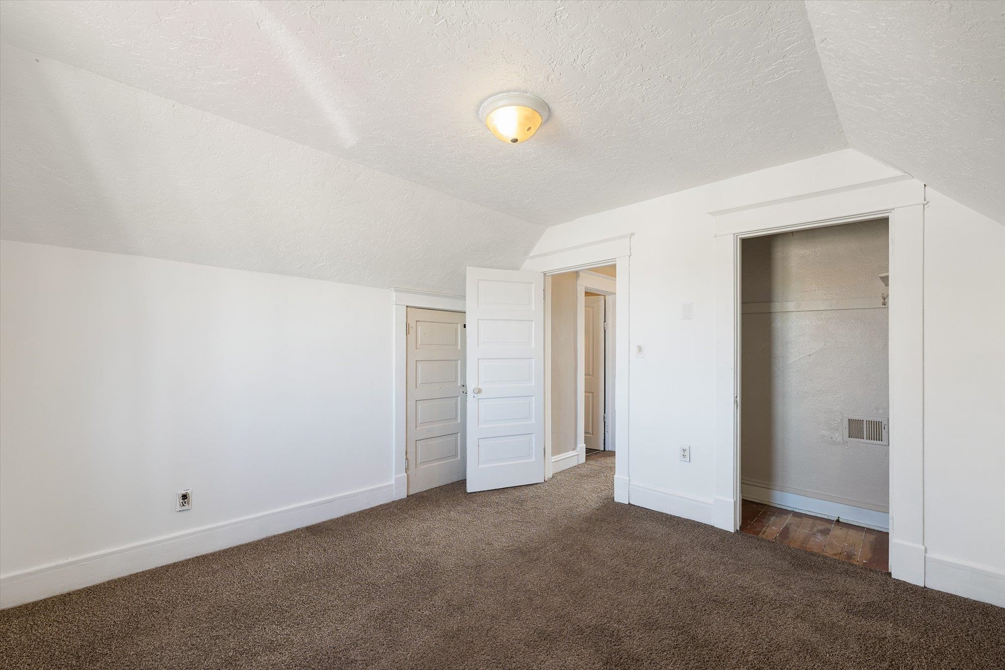 1515 N Cedar St - Photo 13