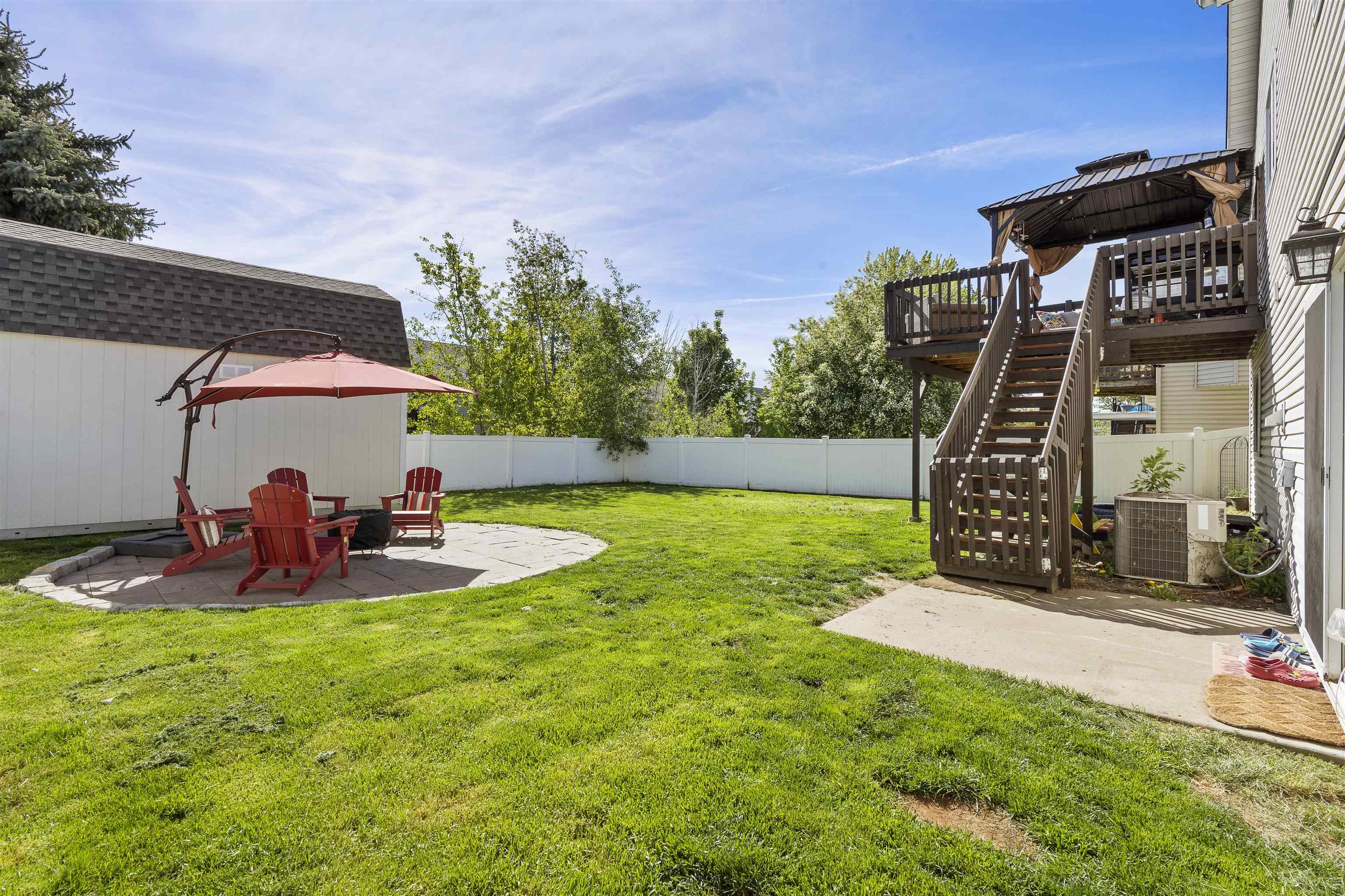 9008 N Oak St - Photo 17