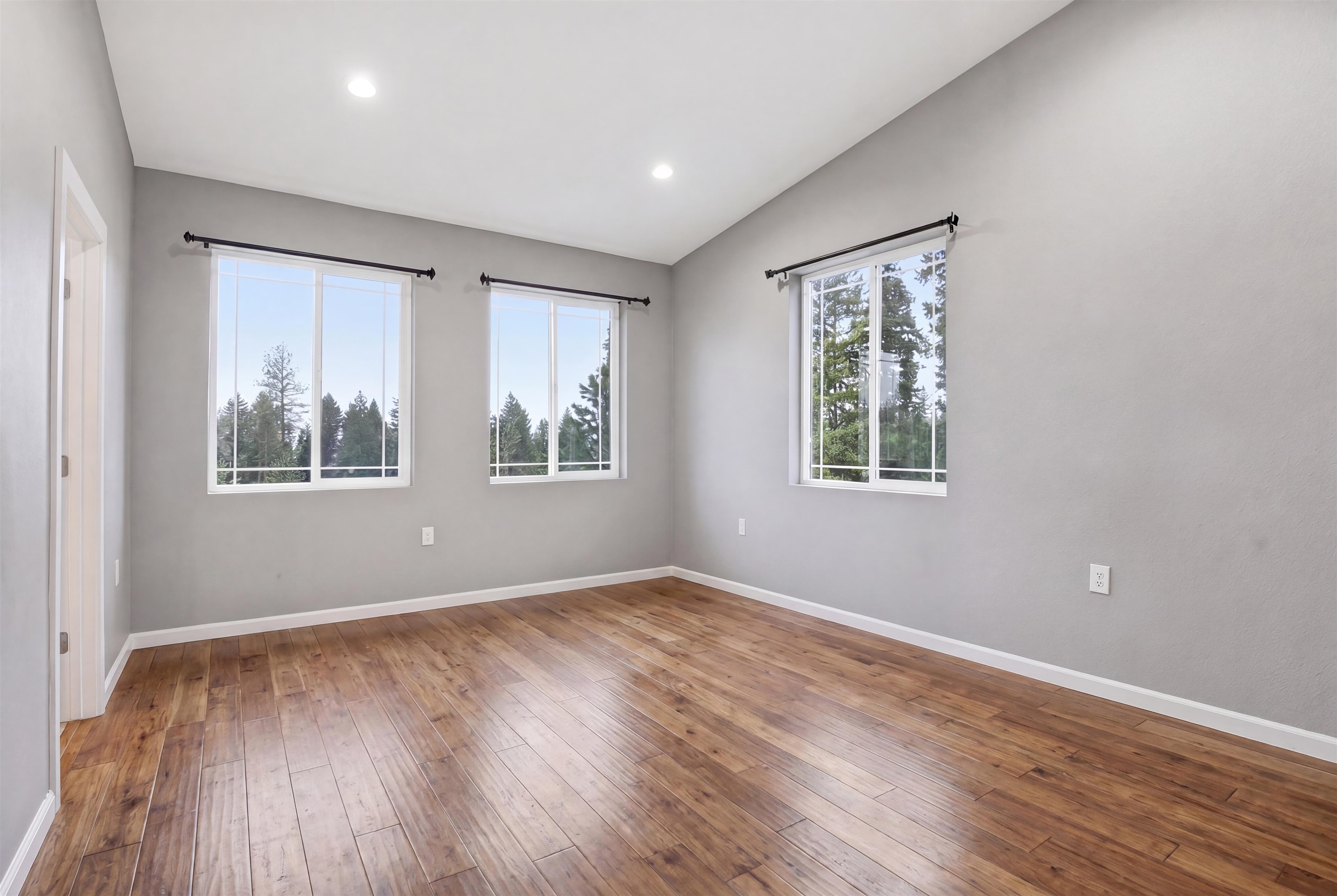 13118 NE Newman Lake Rd - Photo 11