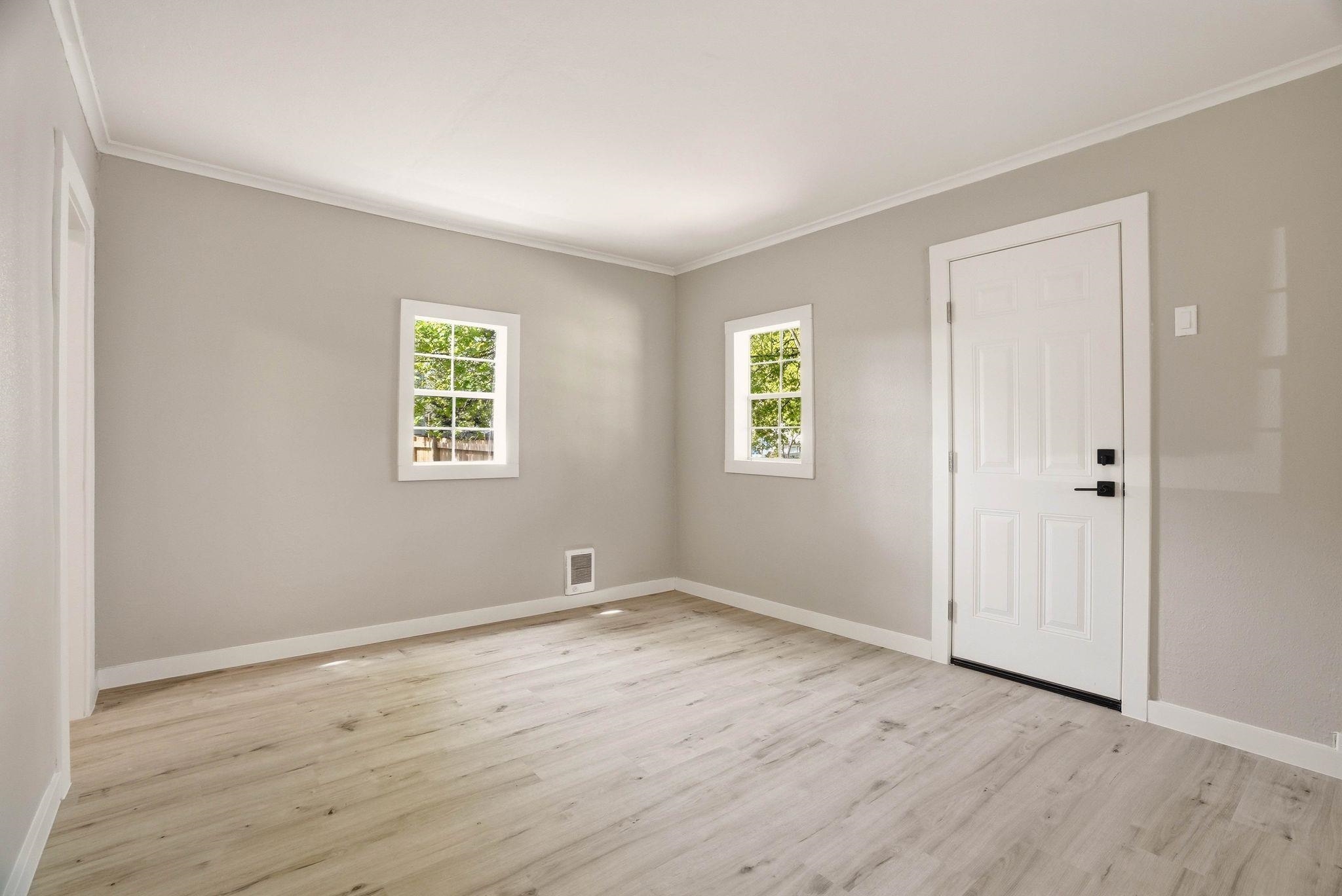 1412 E 36th Ave - Photo 7