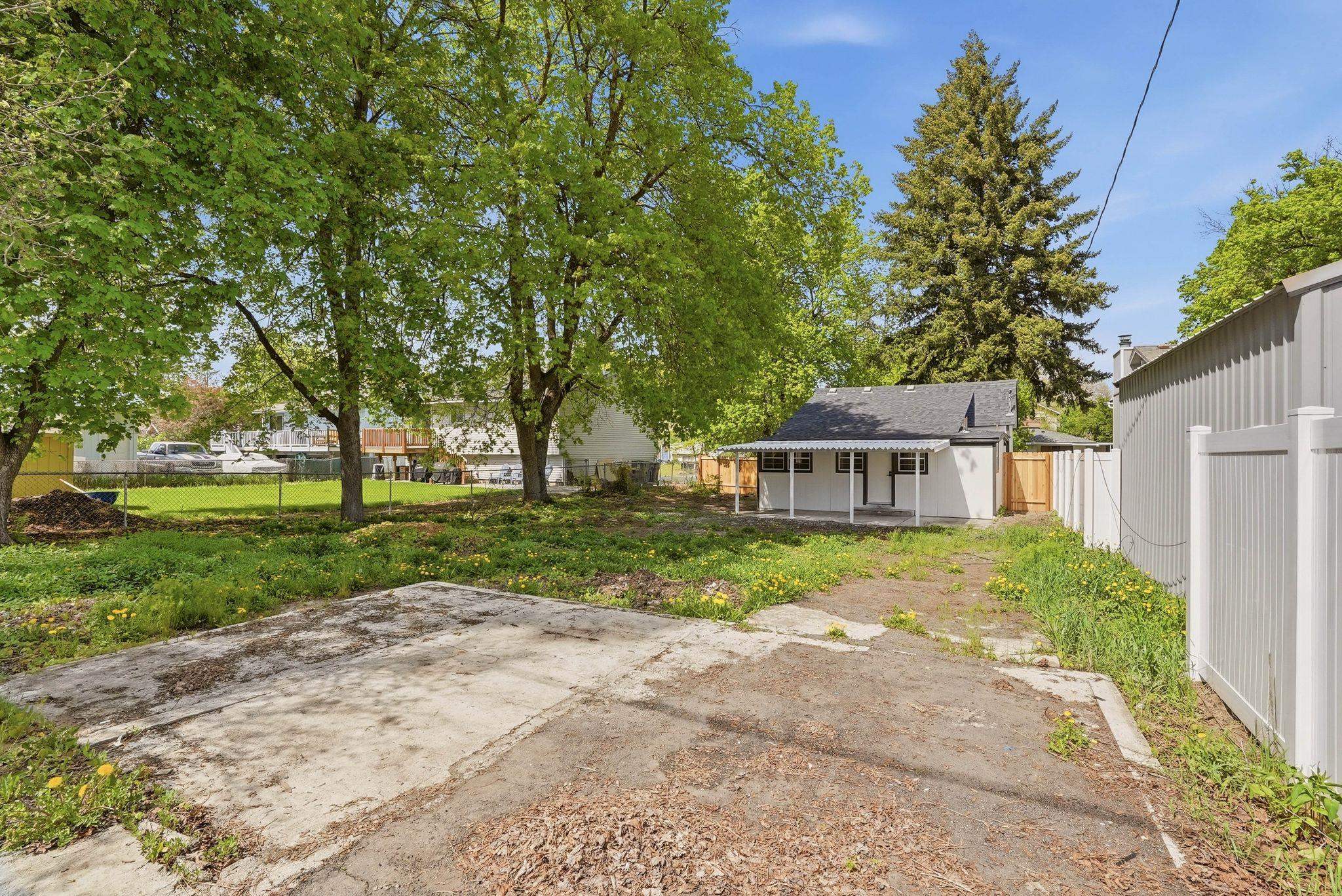 1412 E 36th Ave - Photo 27