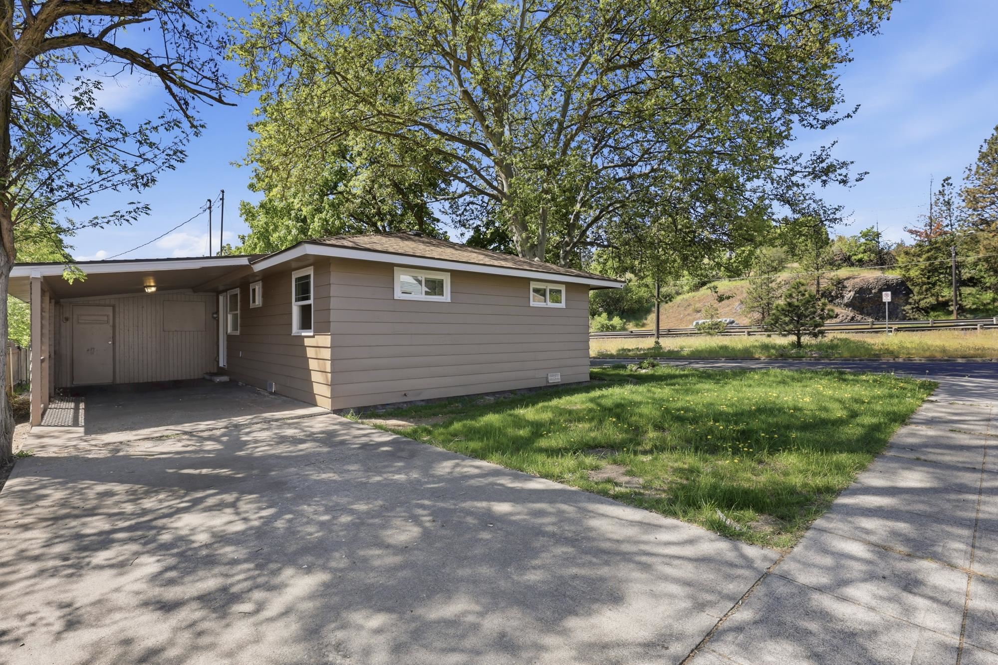 3216 & 3218 N N MAPLE St - Photo 33