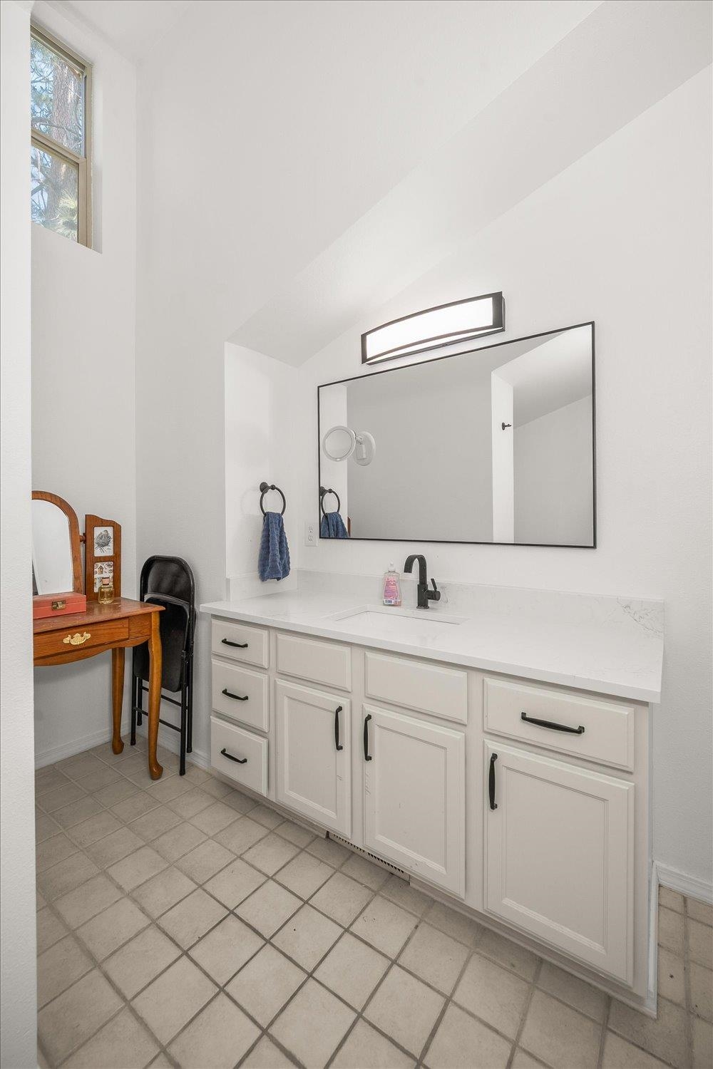 24 E 34th Ave - Photo 16