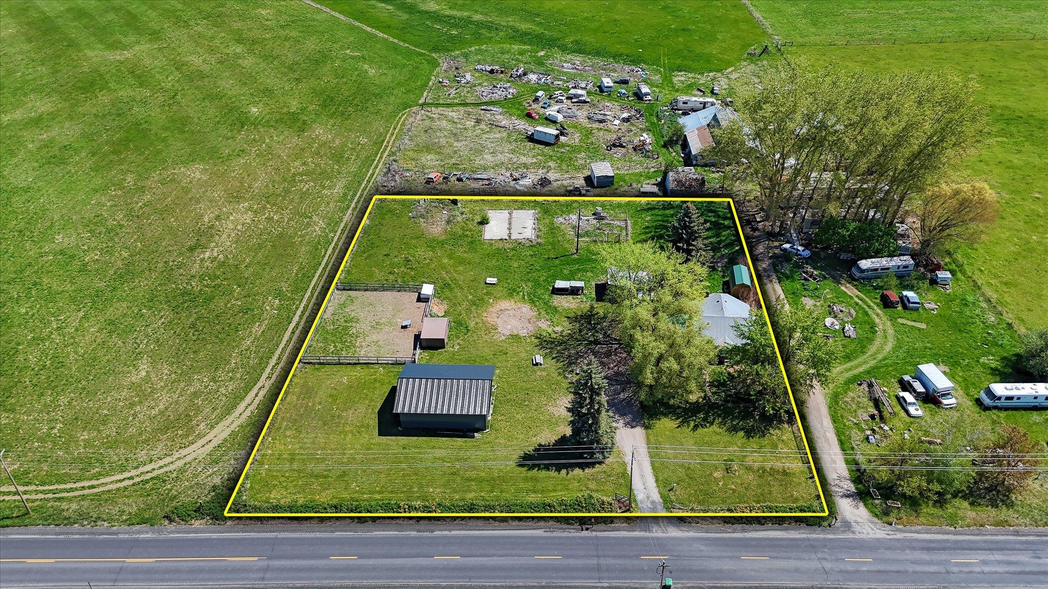 37122 N SPOTTED Rd - Photo 26