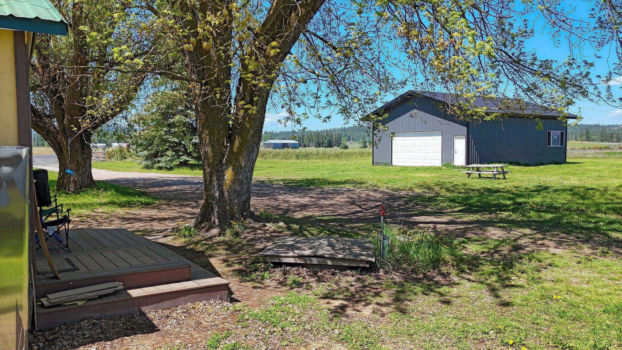 37122 N SPOTTED Rd - Photo 38