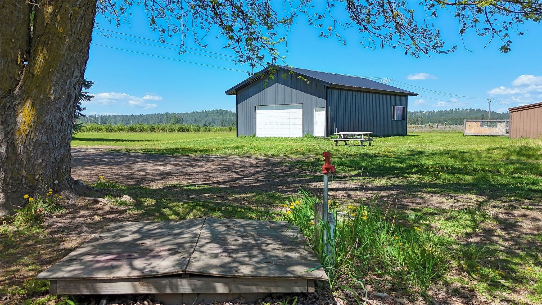 37122 N SPOTTED Rd - Photo 39