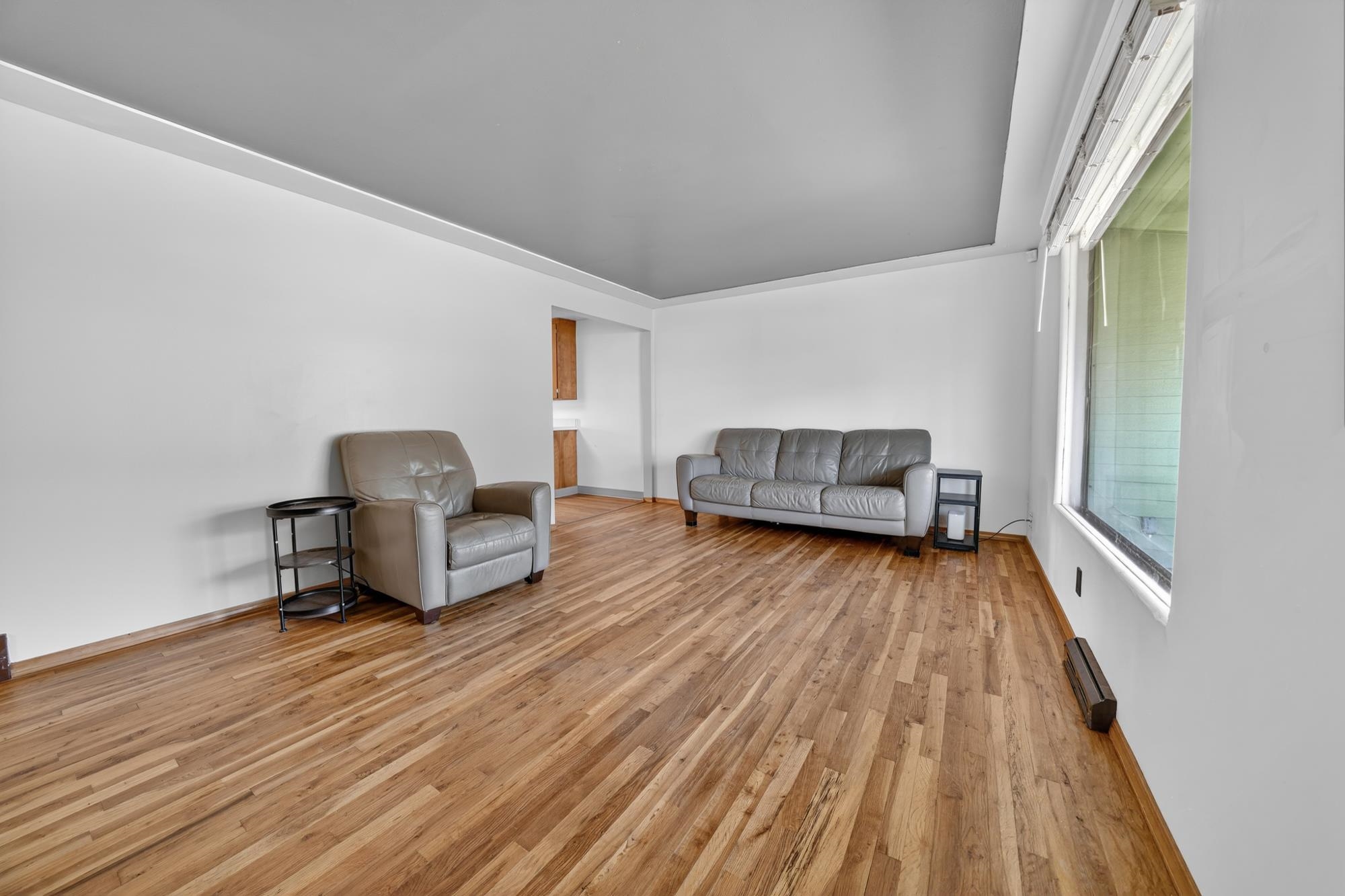 4918 E Fairview Ave - Photo 4
