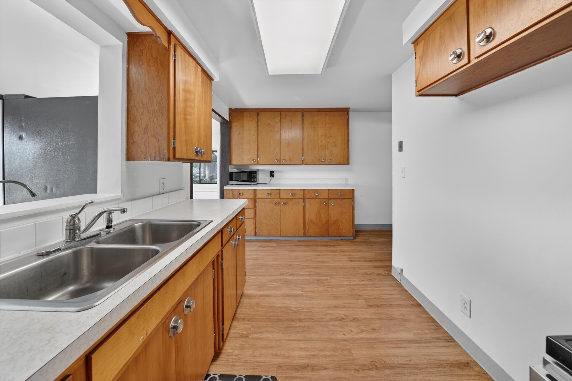 4918 E Fairview Ave - Photo 5