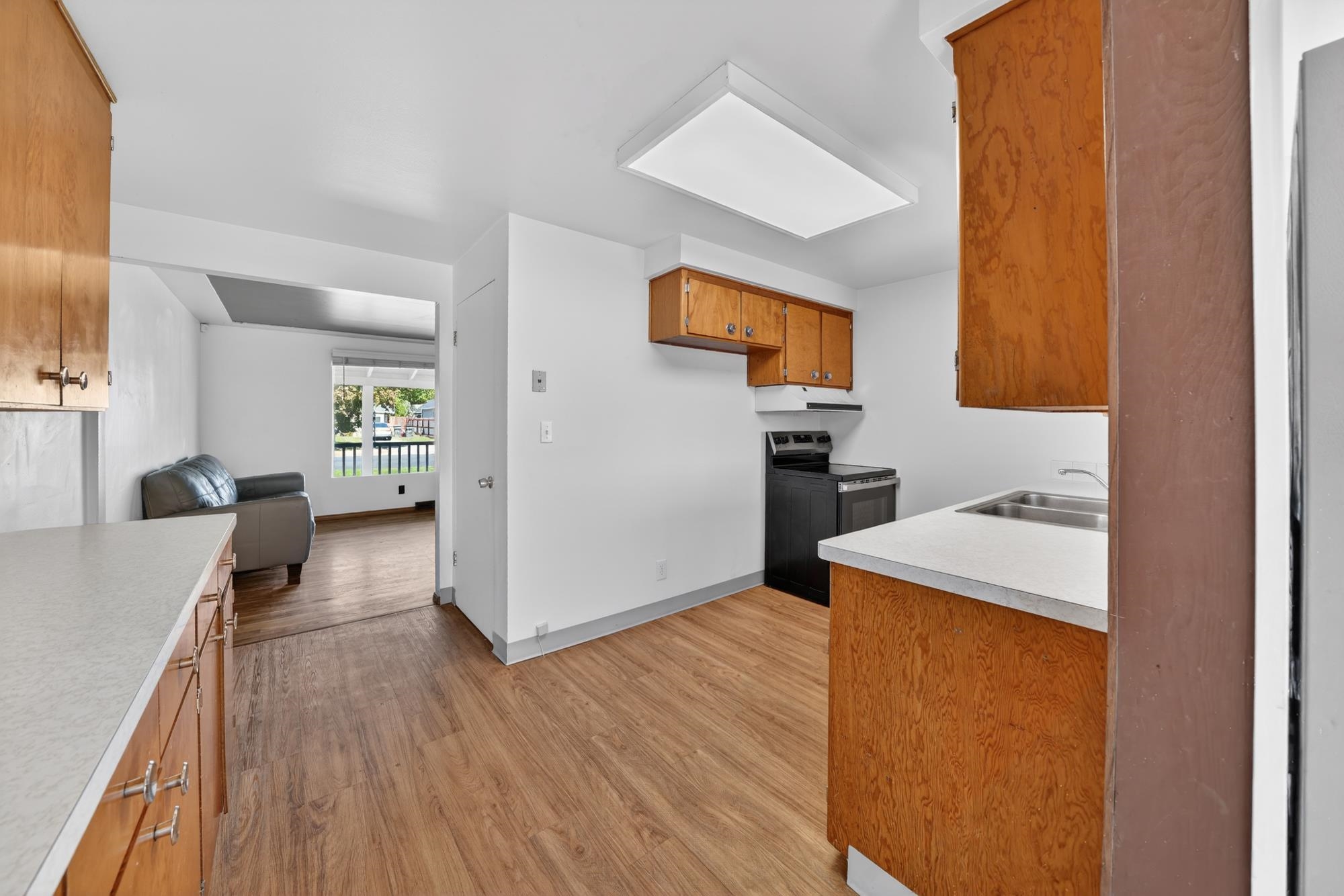 4918 E Fairview Ave - Photo 7