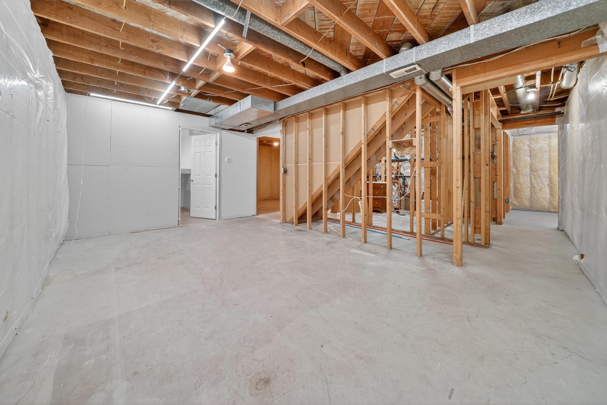4918 E Fairview Ave - Photo 27