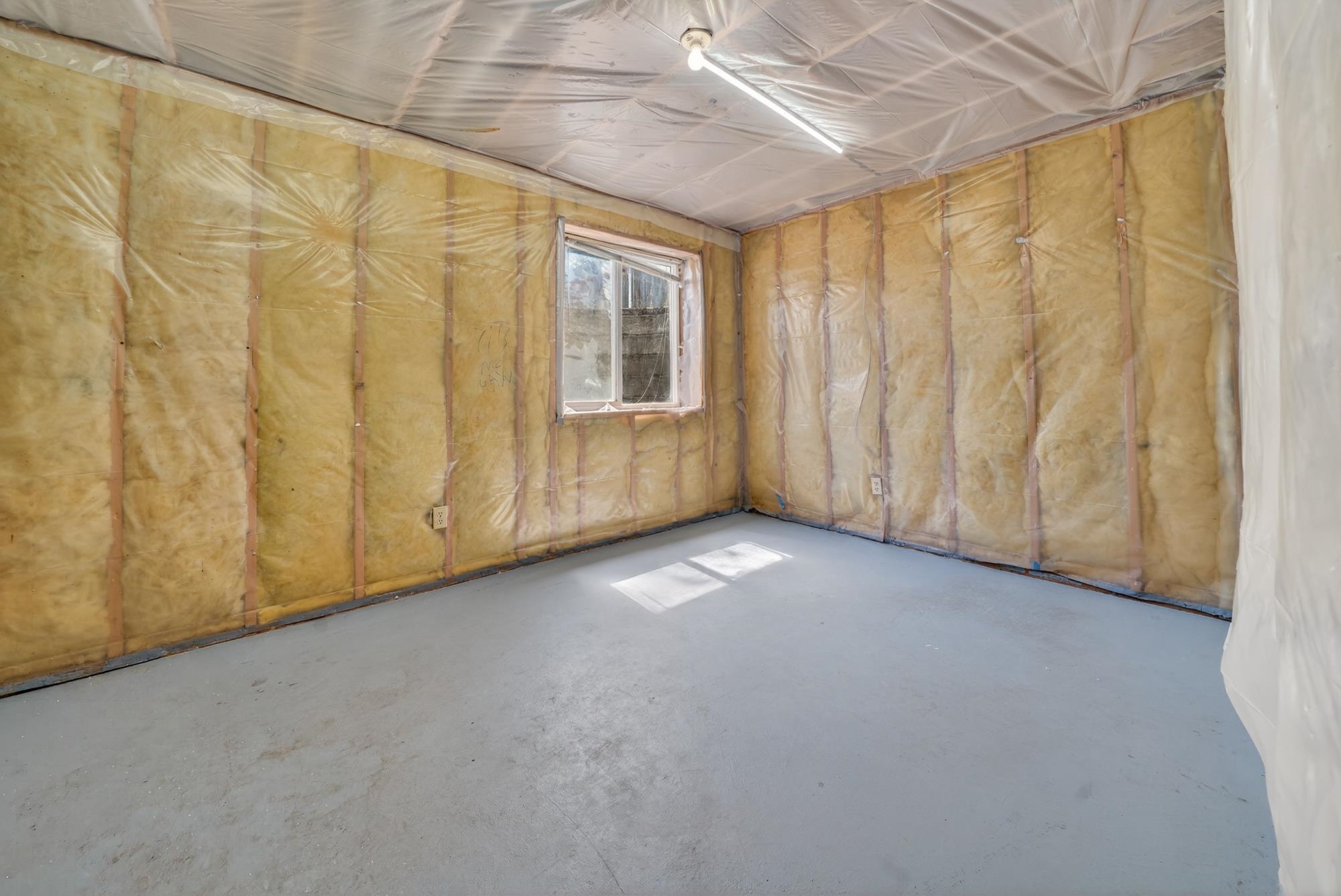 4918 E Fairview Ave - Photo 33
