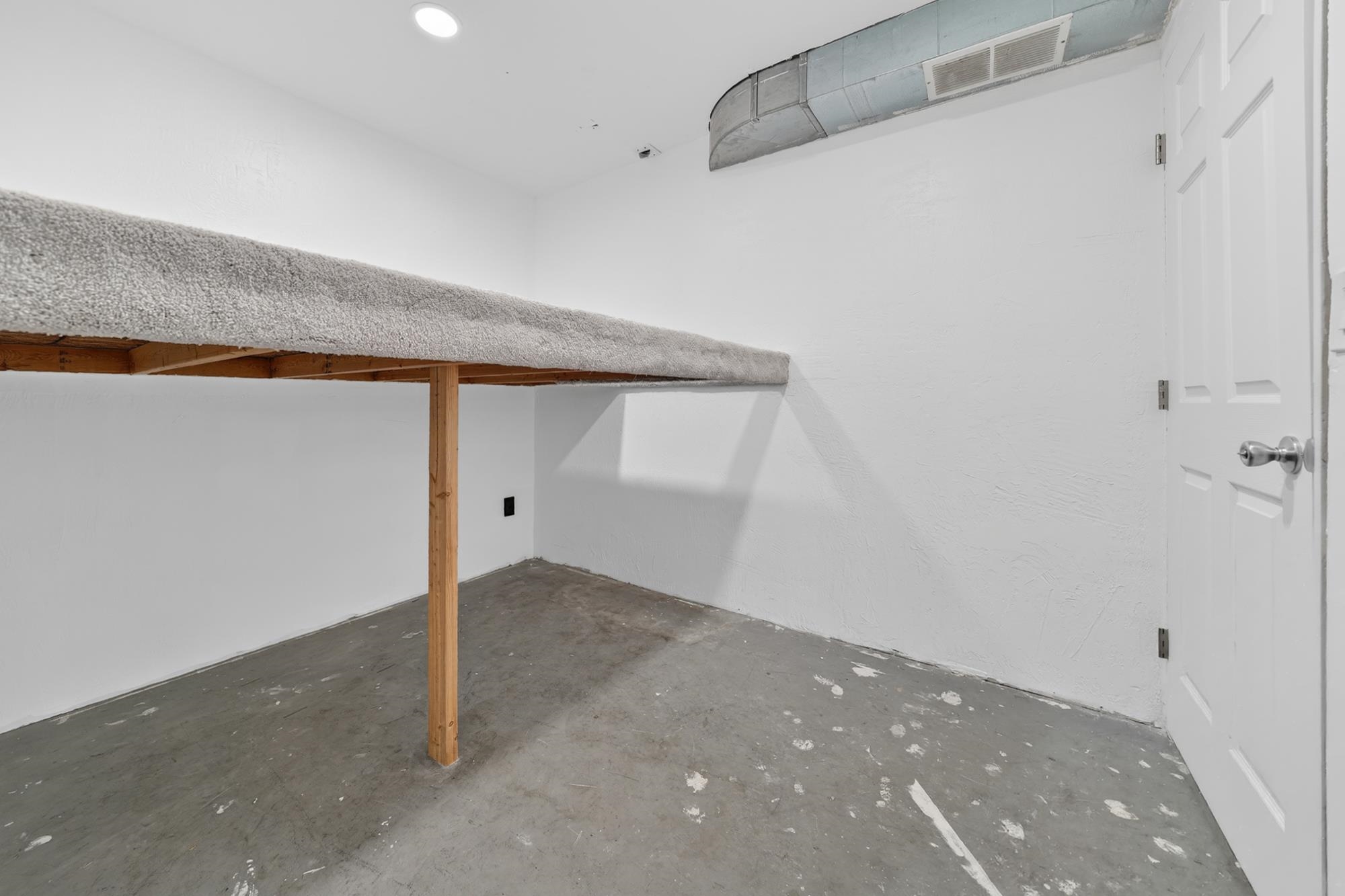 4918 E Fairview Ave - Photo 36