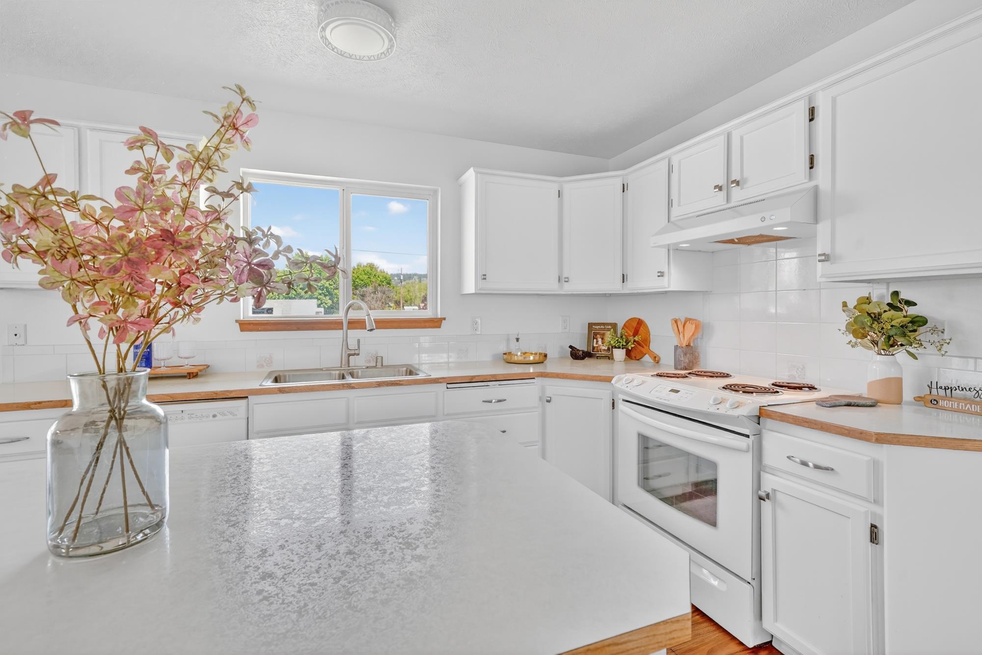 14917 E Heroy Ave - Photo 10