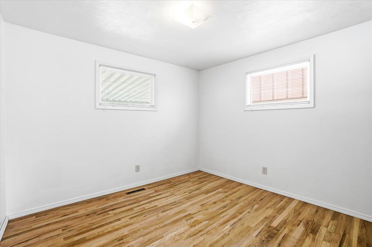 1114 W Rosewood Pl - Photo 24