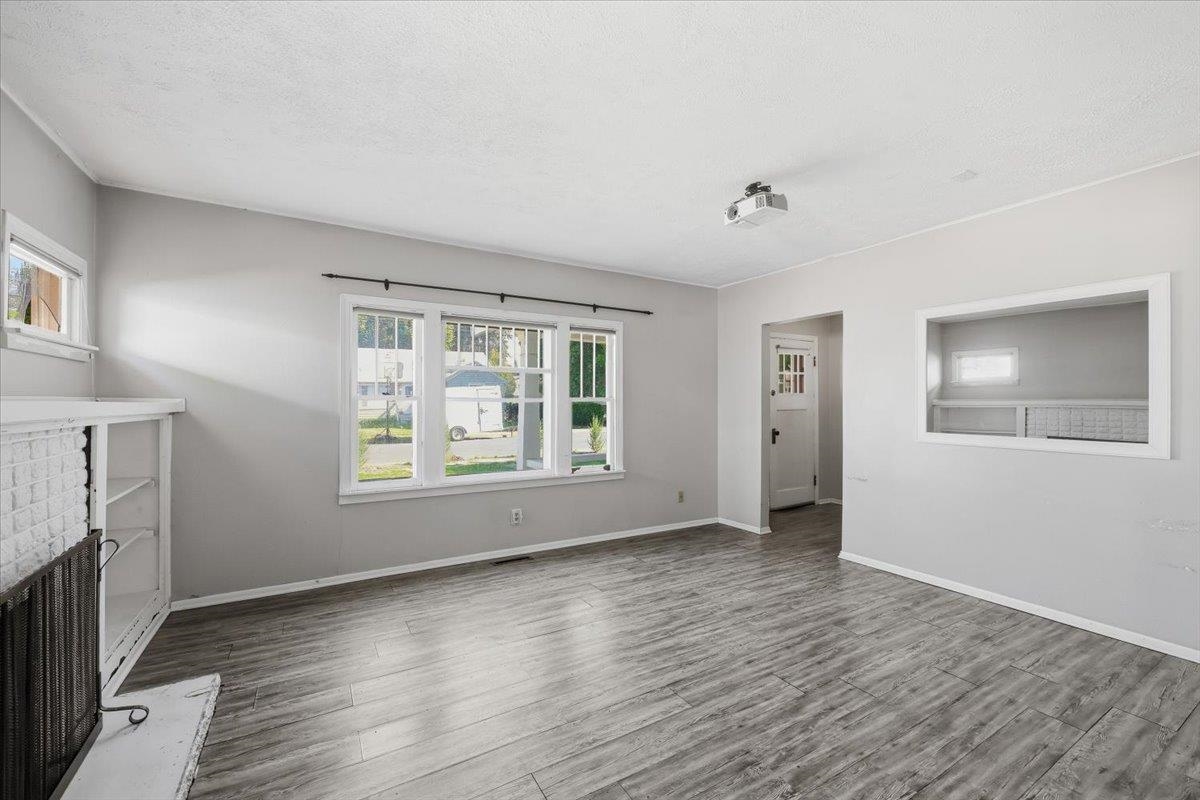 826 E 34th Ave - Photo 10
