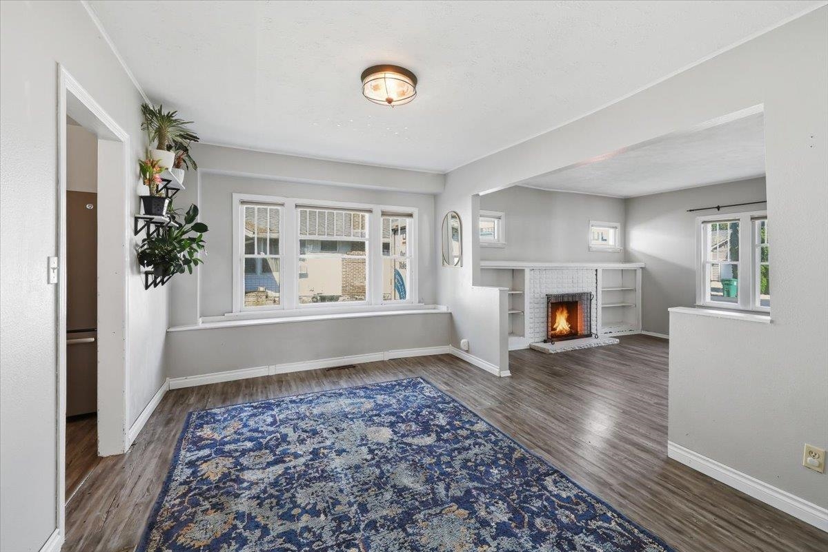 826 E 34th Ave - Photo 12
