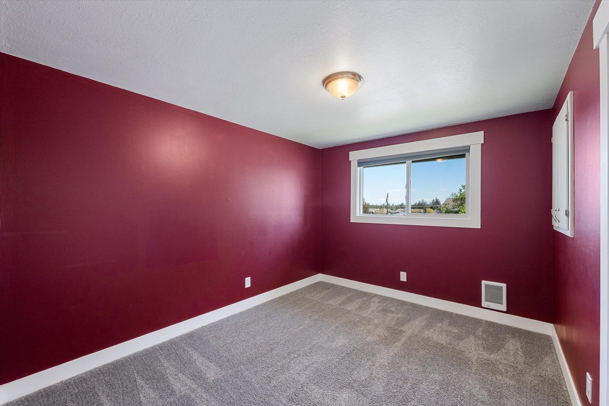 1820 5th St Ave - Photo 12