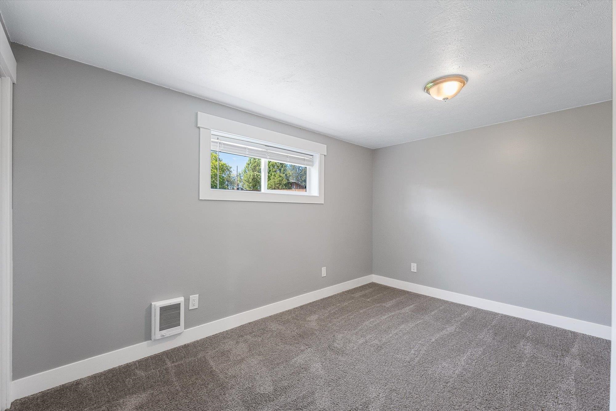 1820 5th St Ave - Photo 22