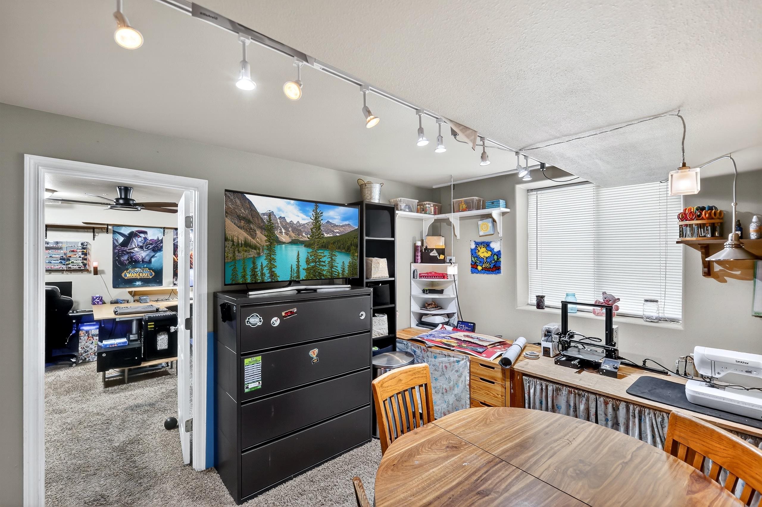 17904 E 11th Ave - Photo 20