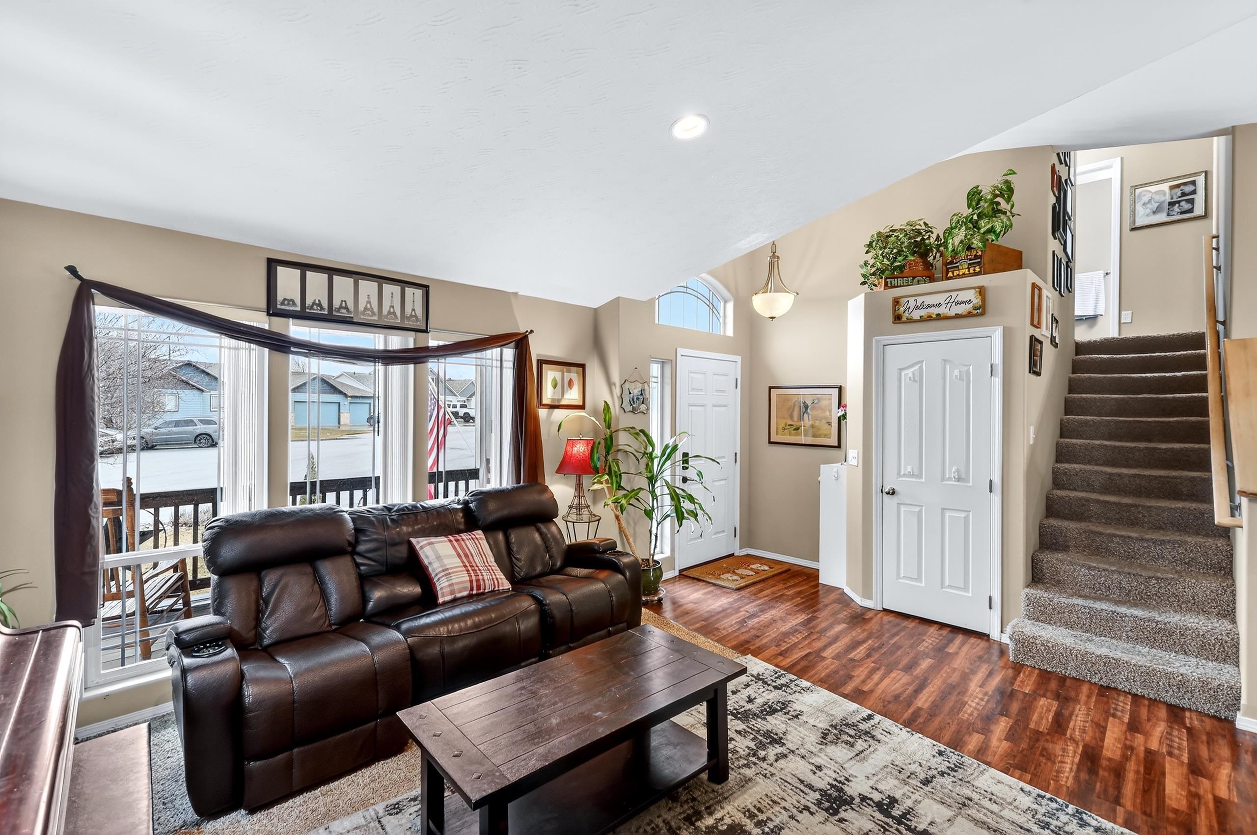 17904 E 11th Ave - Photo 11