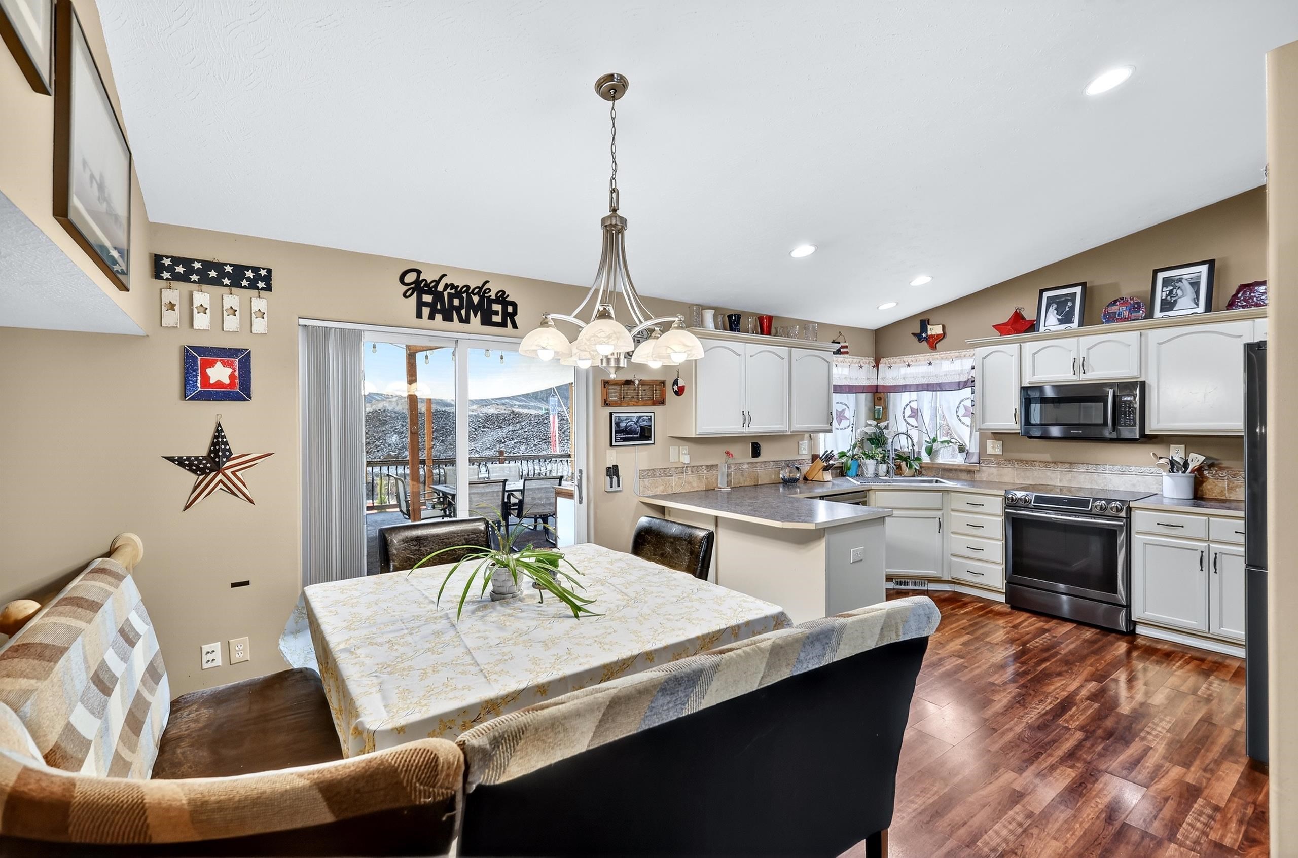 17904 E 11th Ave - Photo 12
