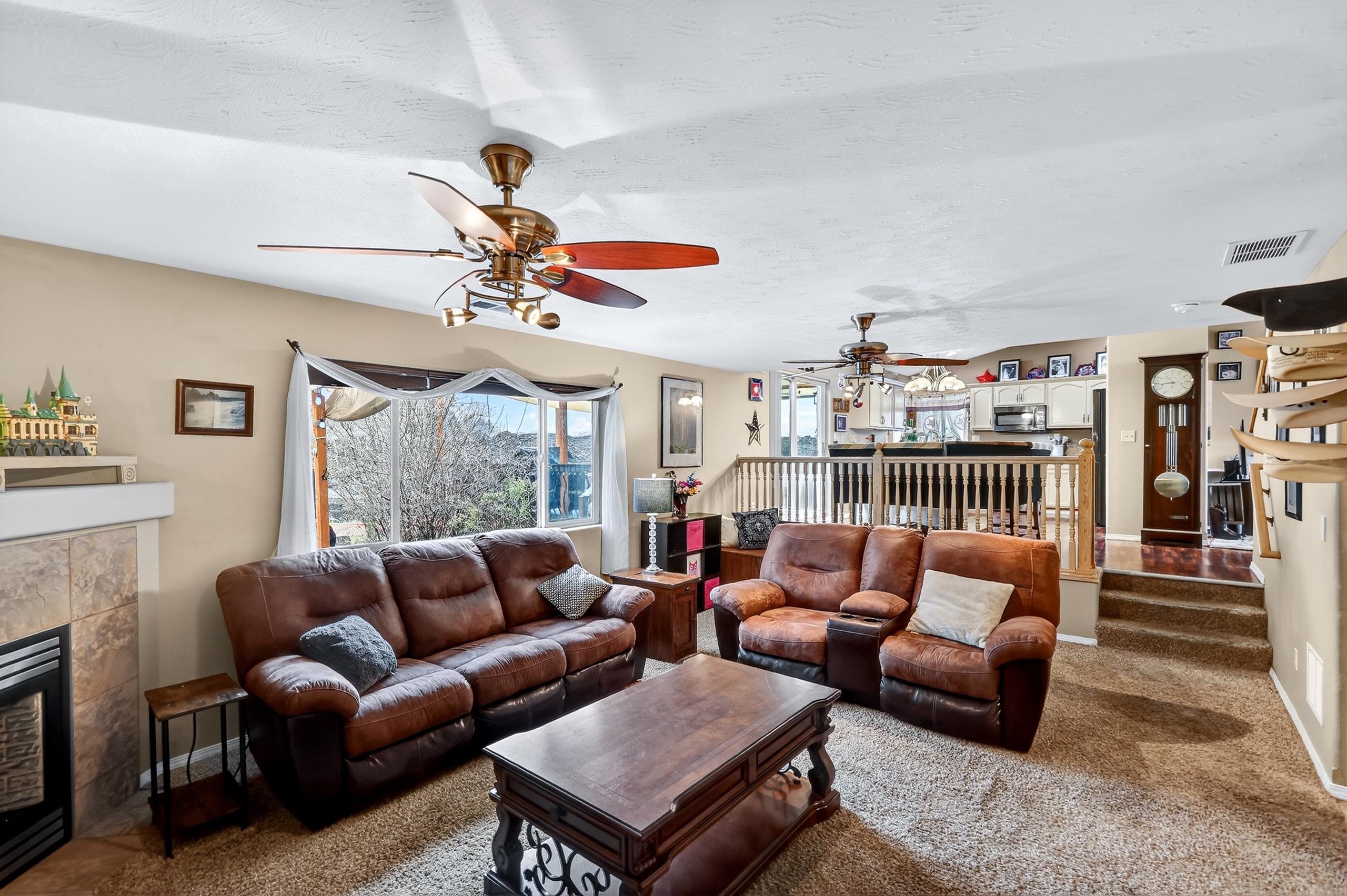 17904 E 11th Ave - Photo 5