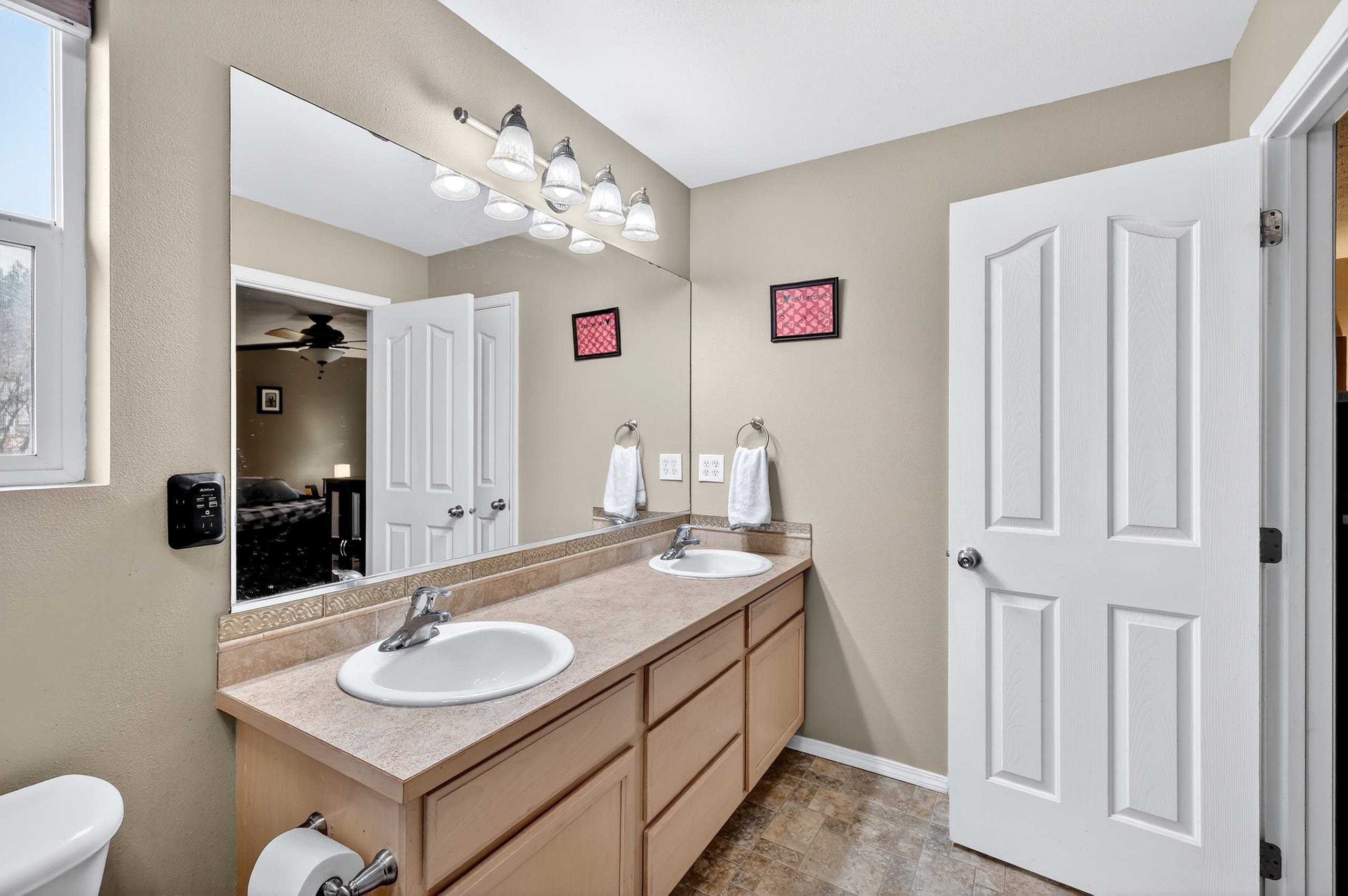 17904 E 11th Ave - Photo 28