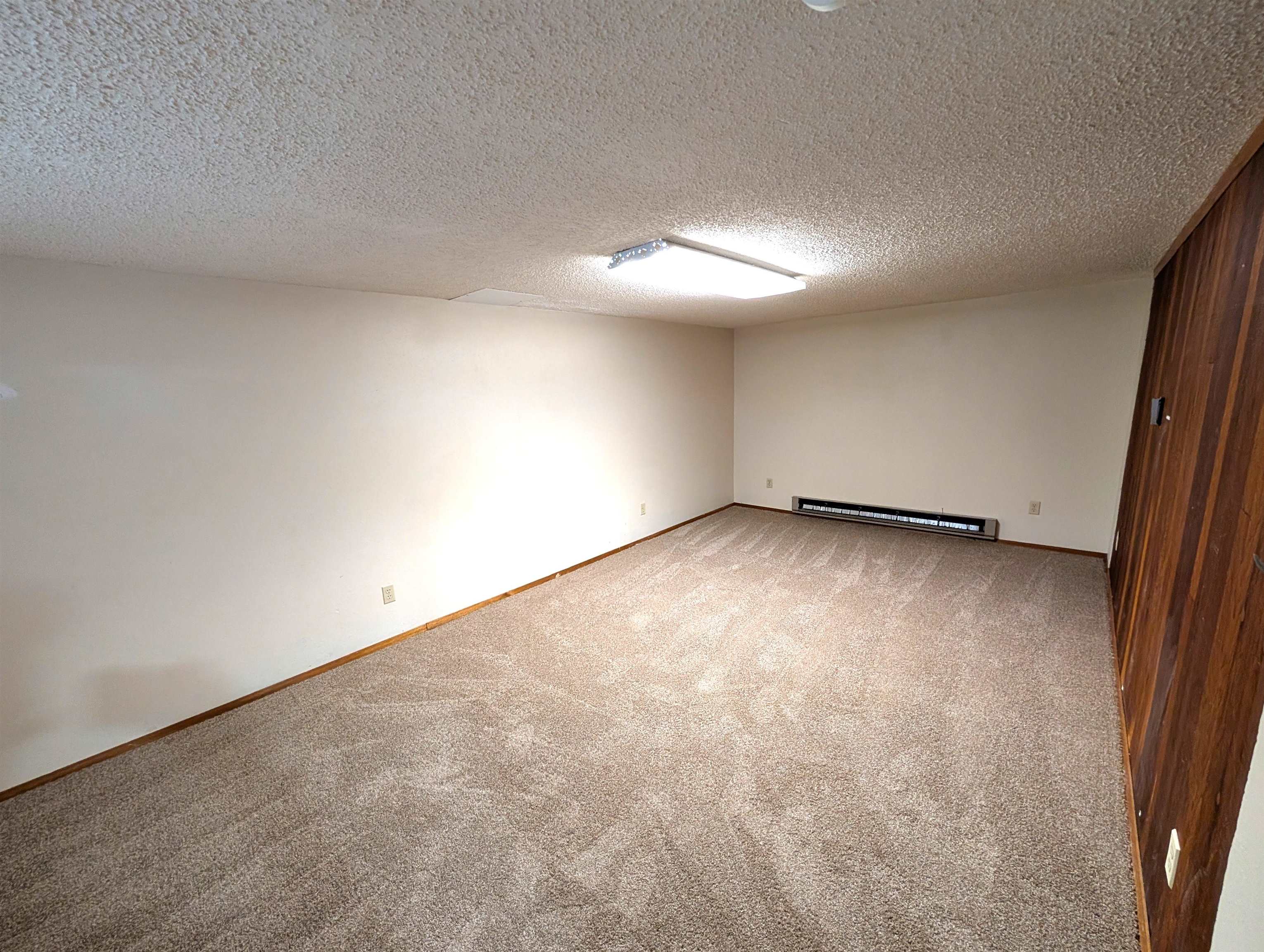 746 Villard St - Photo 23