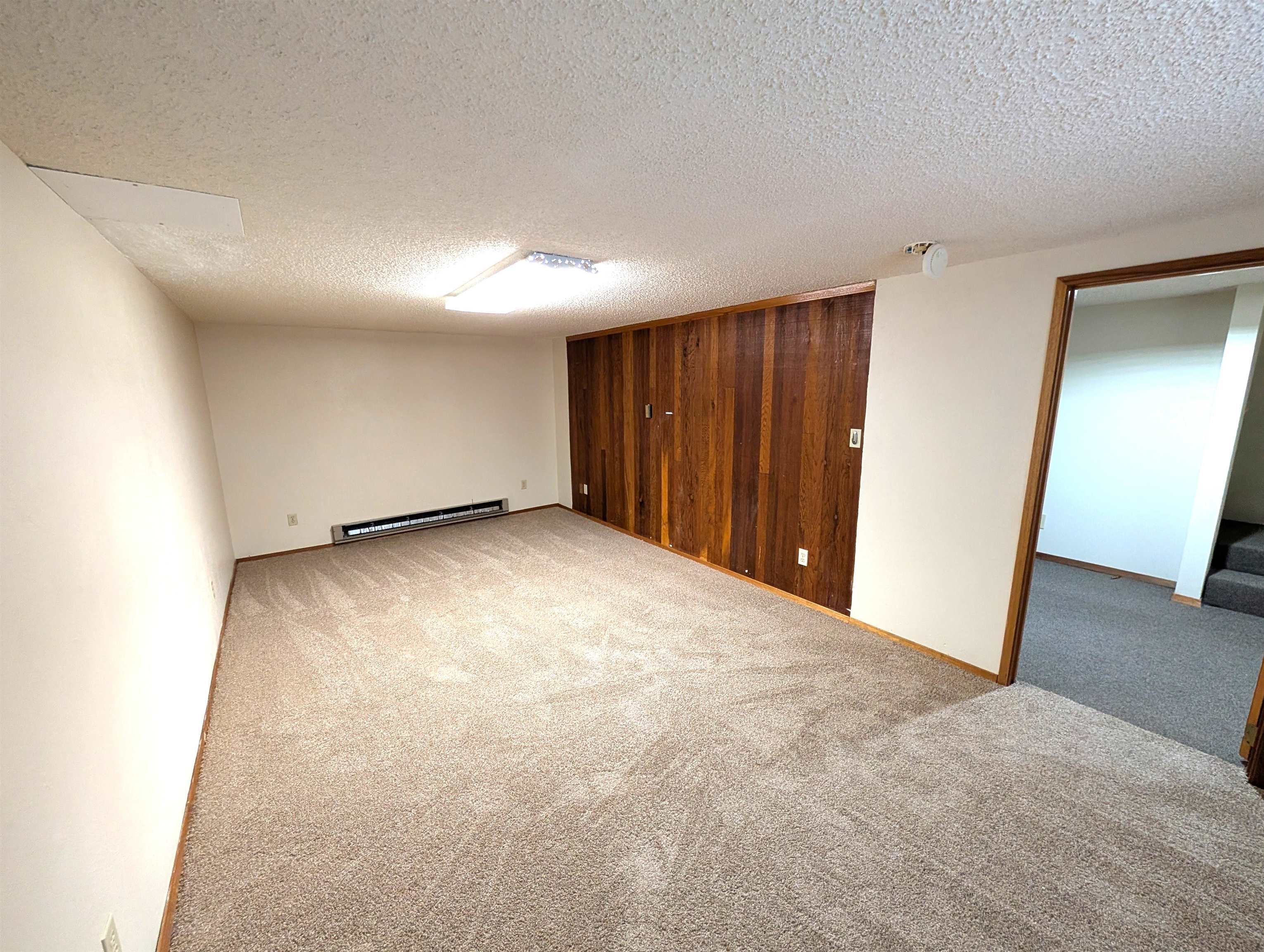 746 Villard St - Photo 25