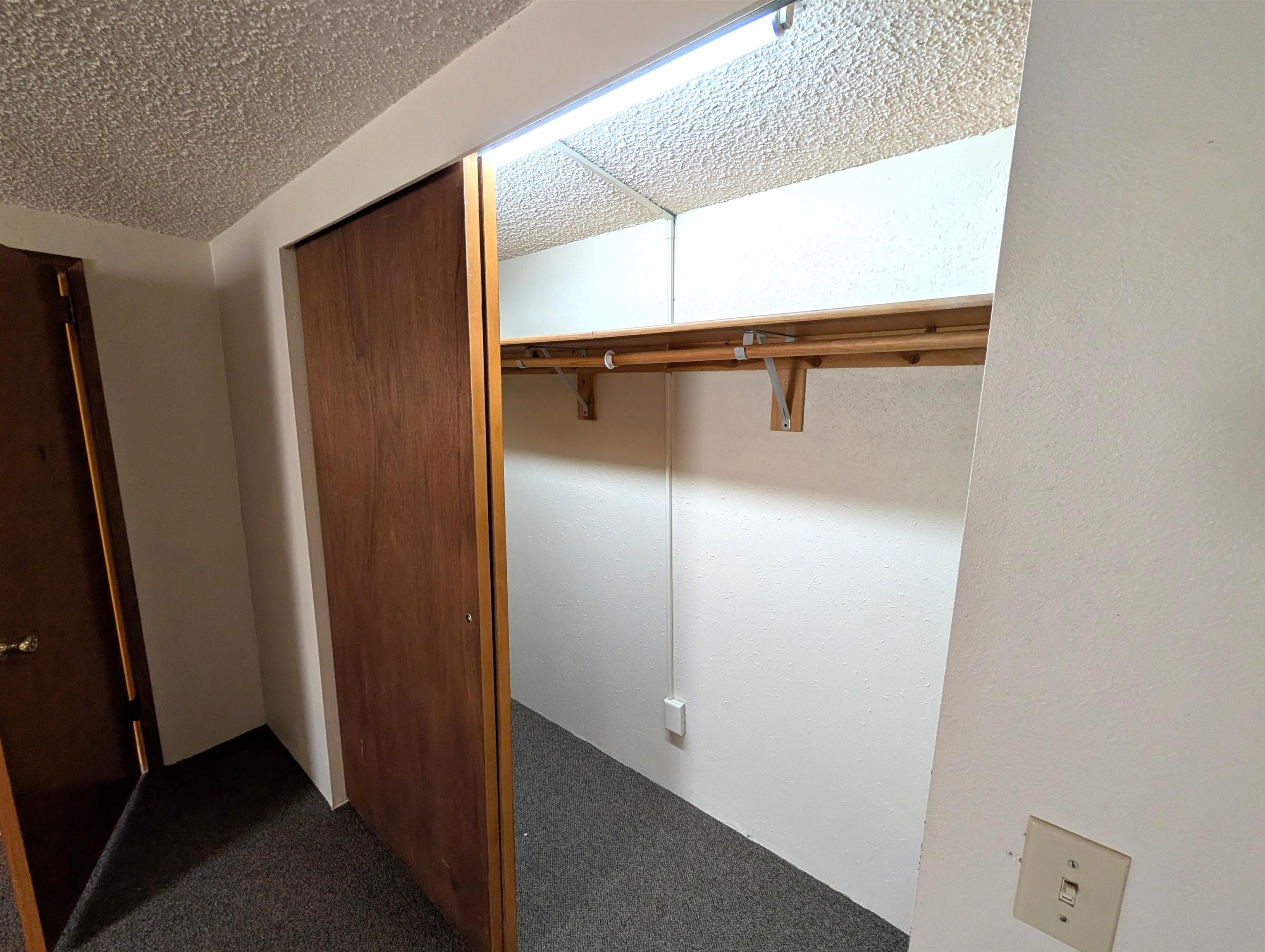 746 Villard St - Photo 2