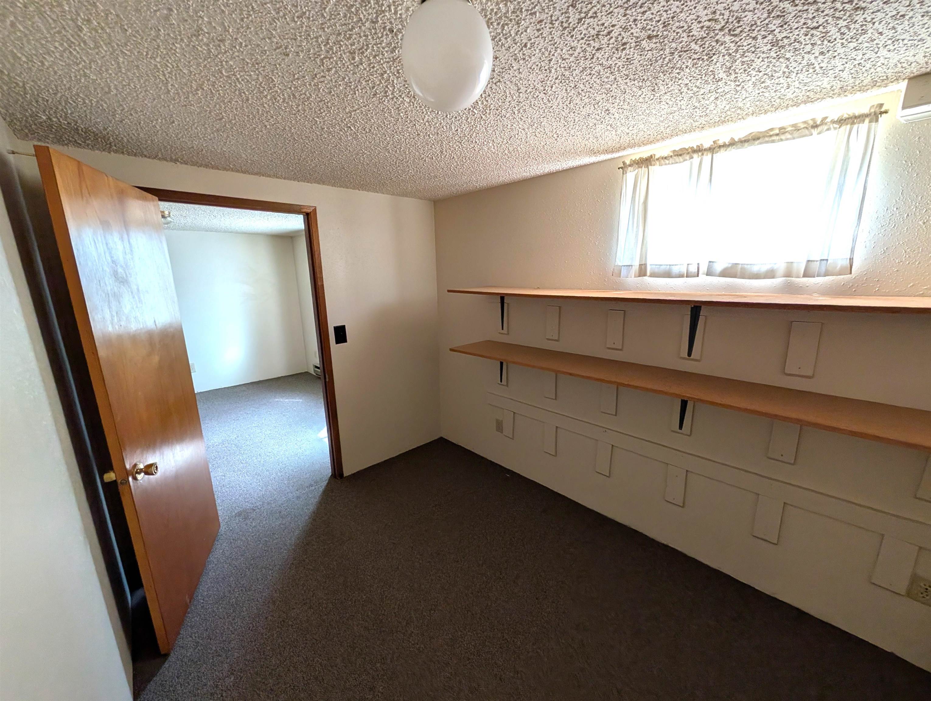 746 Villard St - Photo 36