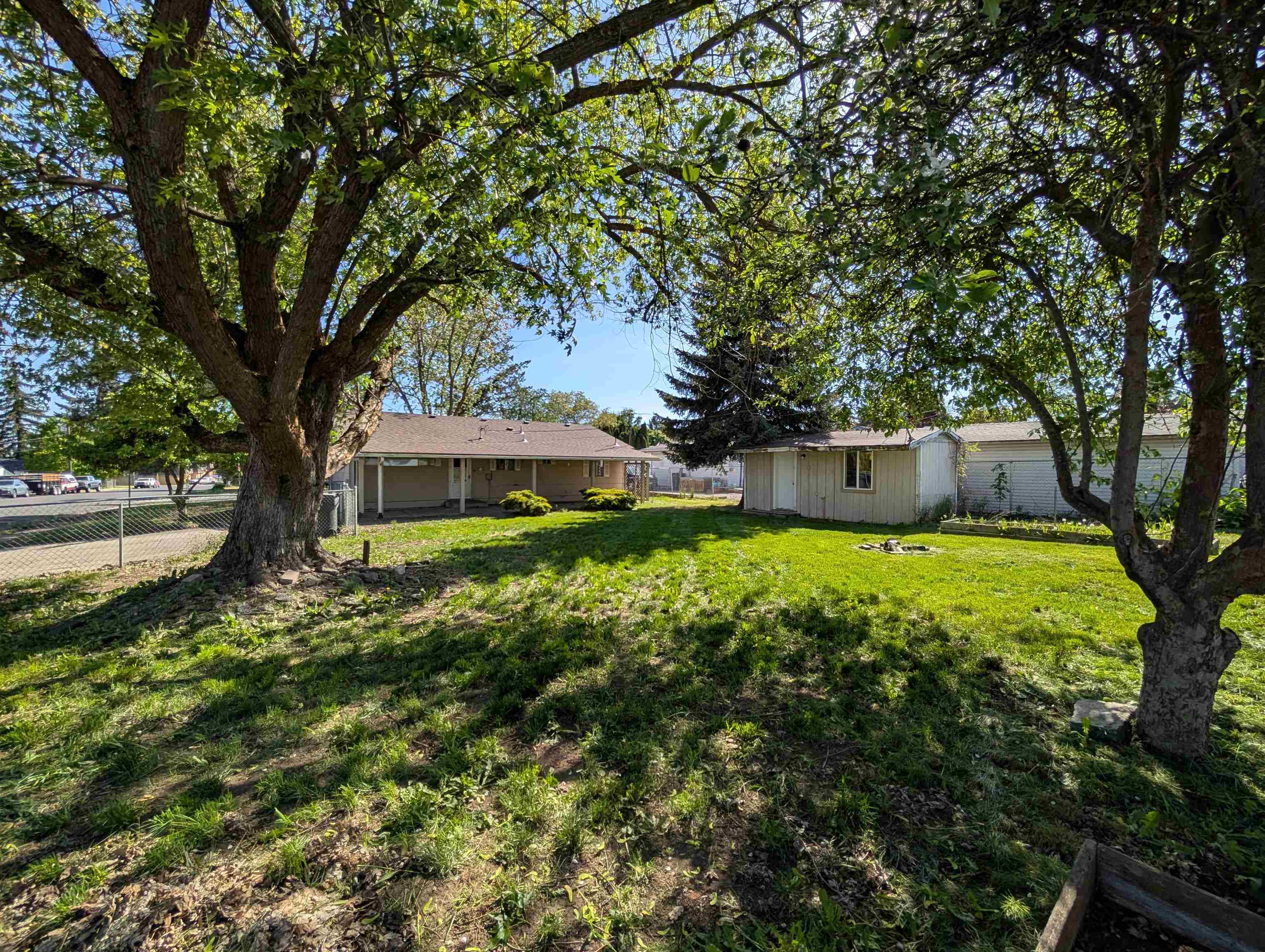746 Villard St - Photo 48