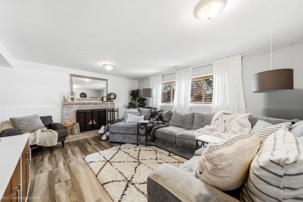 2111 E 63rd Ave - Photo 18