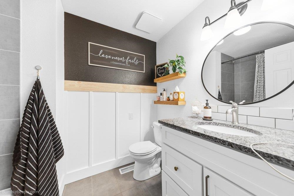 2111 E 63rd Ave - Photo 16