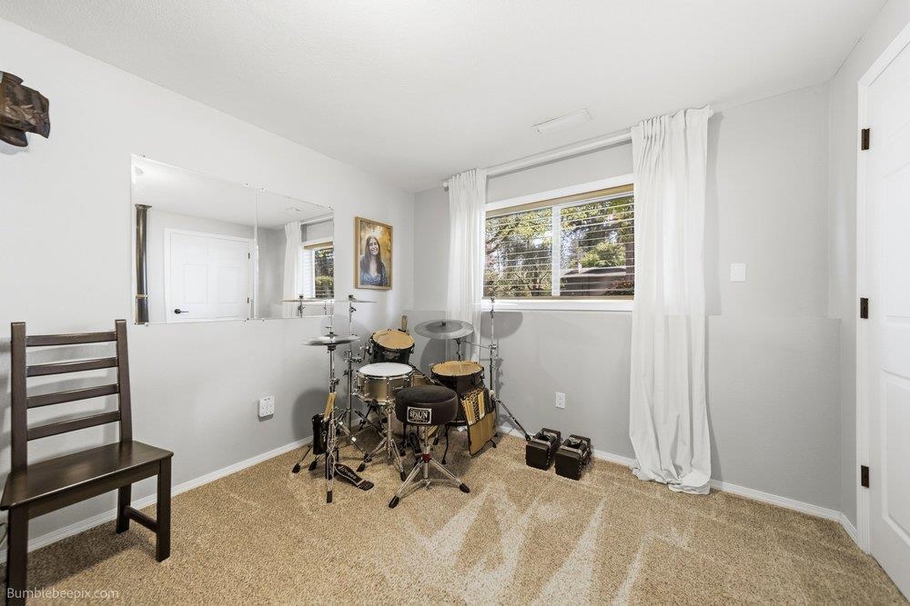 2111 E 63rd Ave - Photo 25