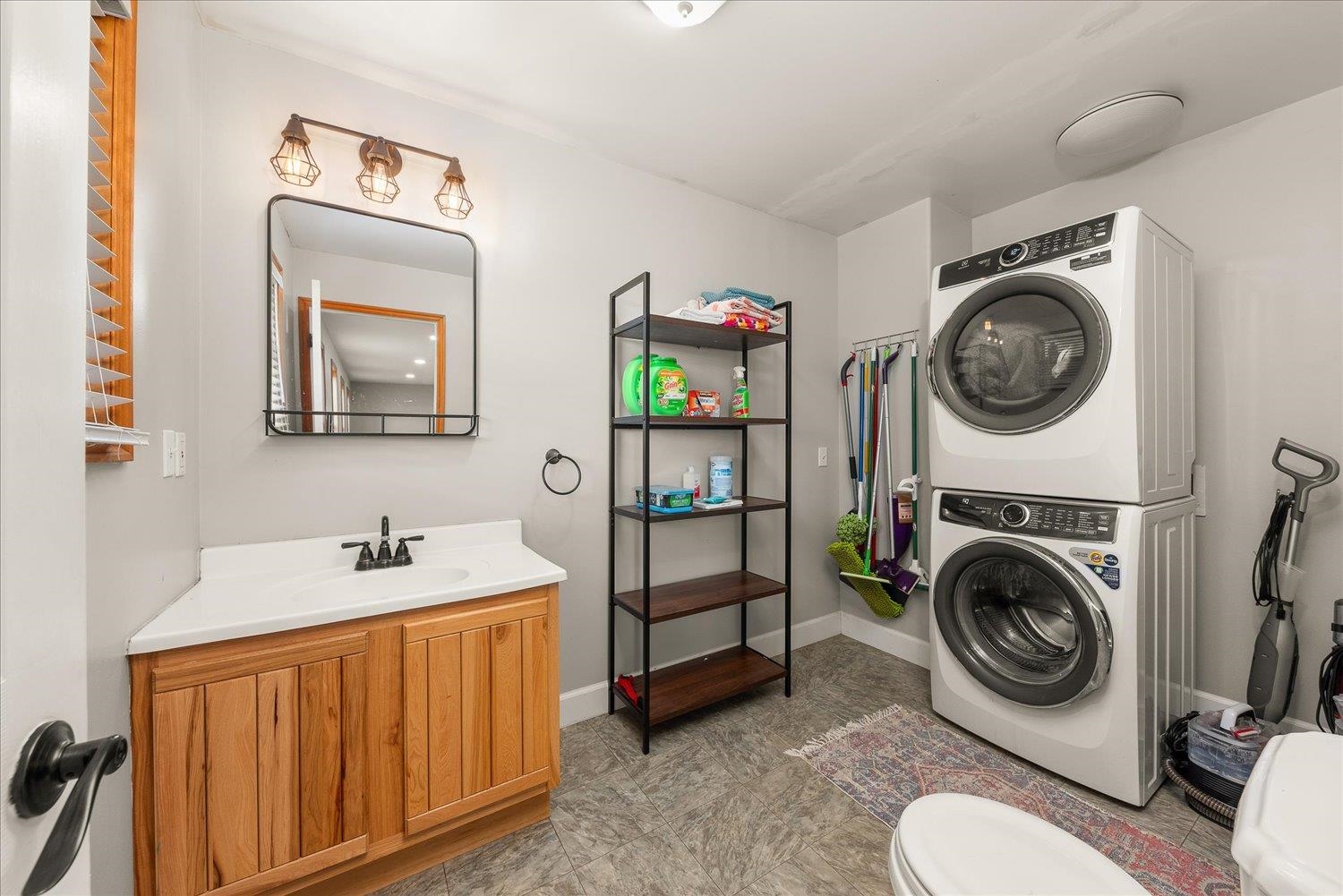 6810 W Wild Rose Rd - Photo 18